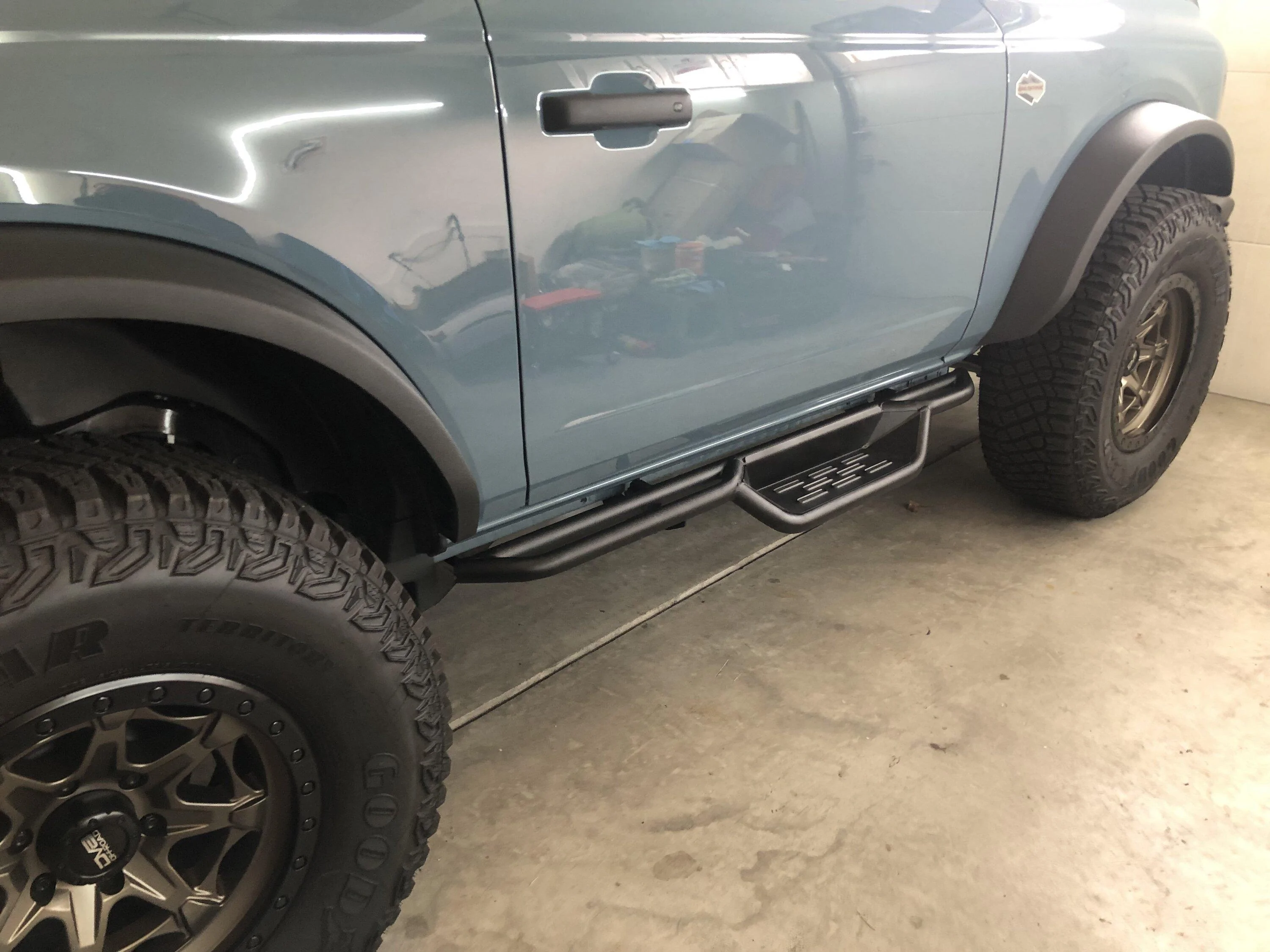 Ford Bronco 2-Door Side-Steps or Running Boards. 10E465E7-099A-45FC-AD8D-B52461D0C5CE