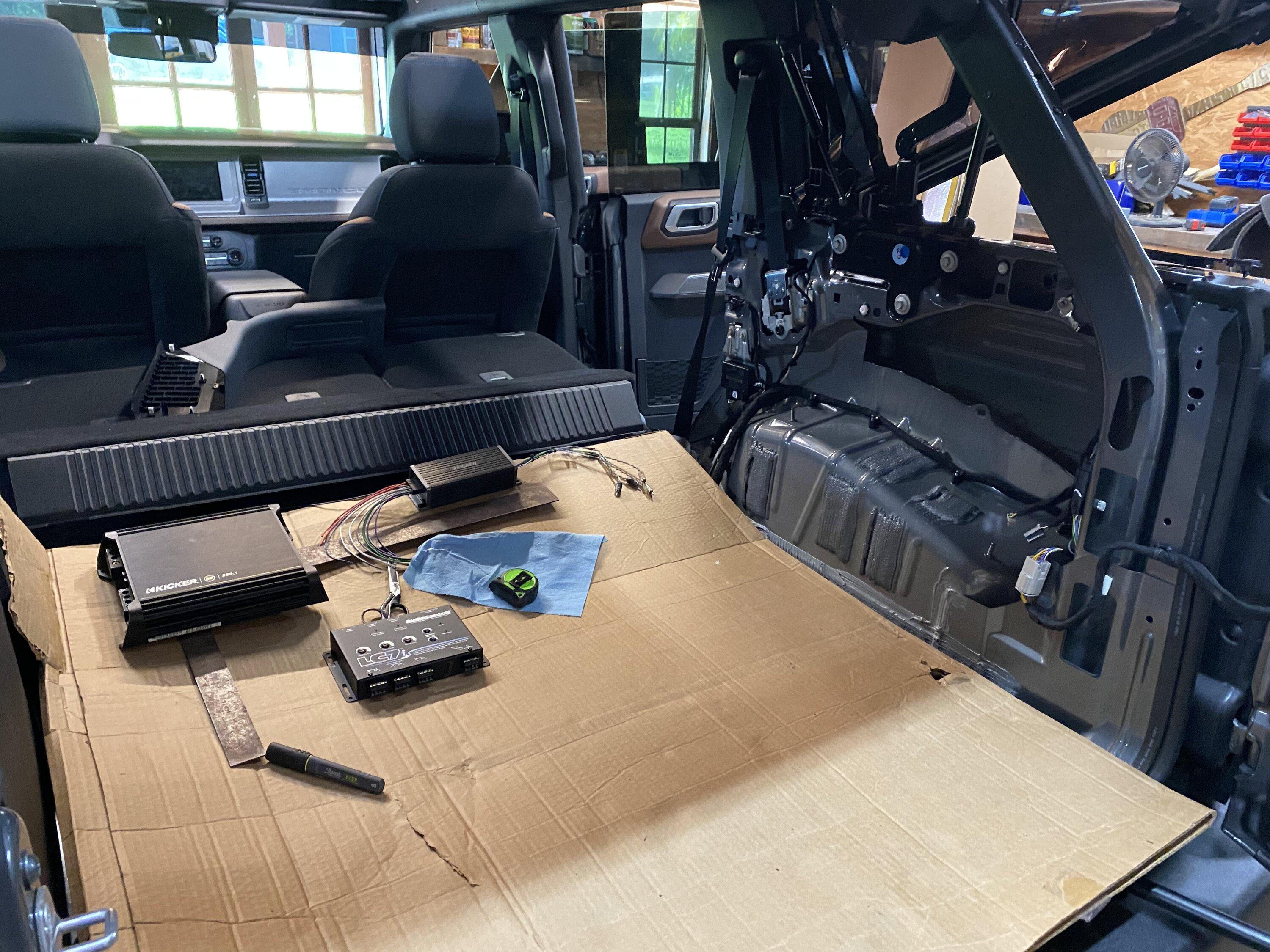 Ford Bronco Kicker Key Amp 200.4 Install DIY Video - Do this first! E0B82961-B042-4901-951B-48491C90740B
