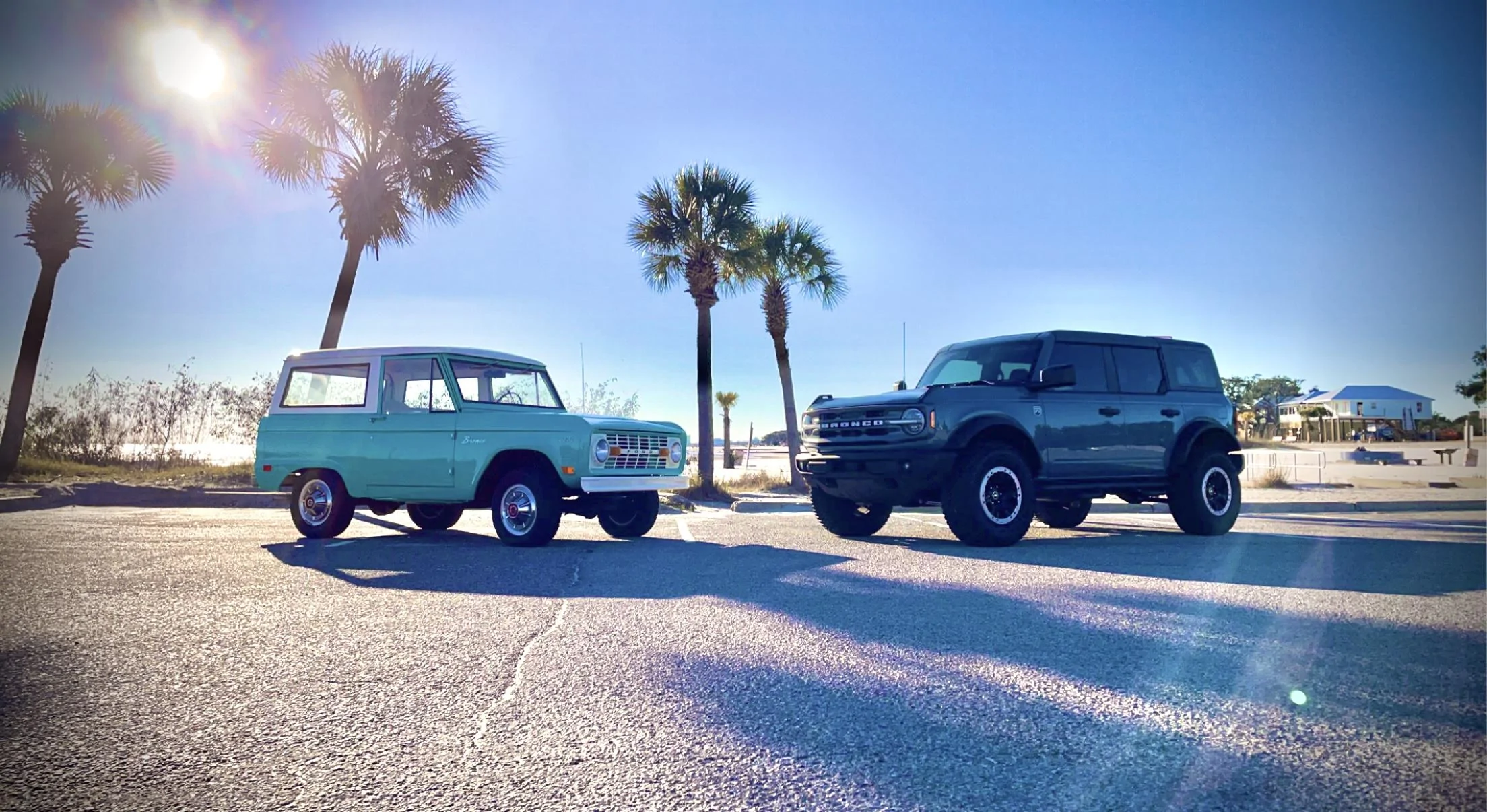 Ford Bronco Comparison to the 68 Bronco 0123B1ED-9FB8-47A5-882D-36E08540512B