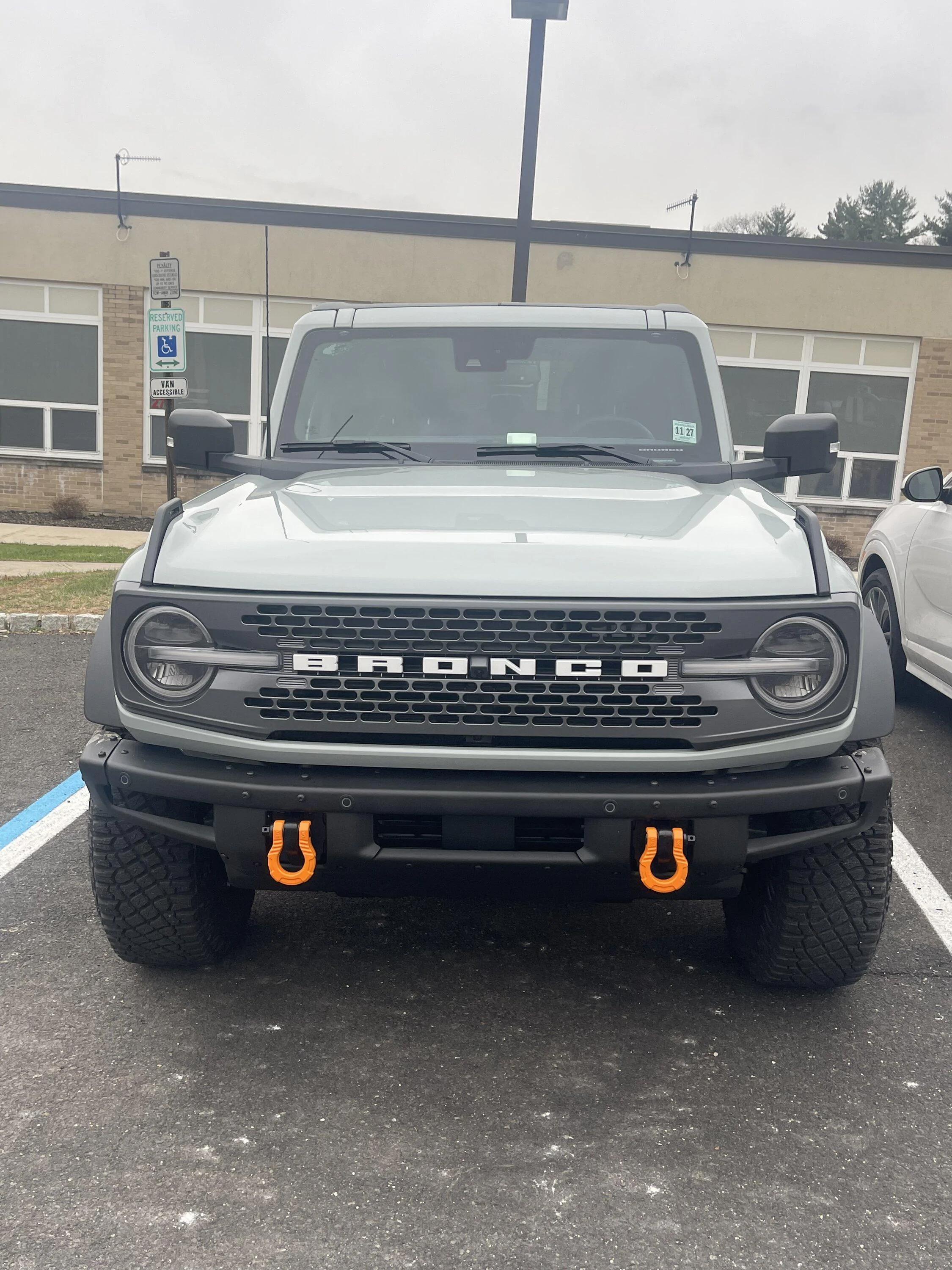Ford Bronco Front bumper shackles for Cactus Gray Bronco AE5F46B1-D1AA-4D96-8713-B0F94F8EB184