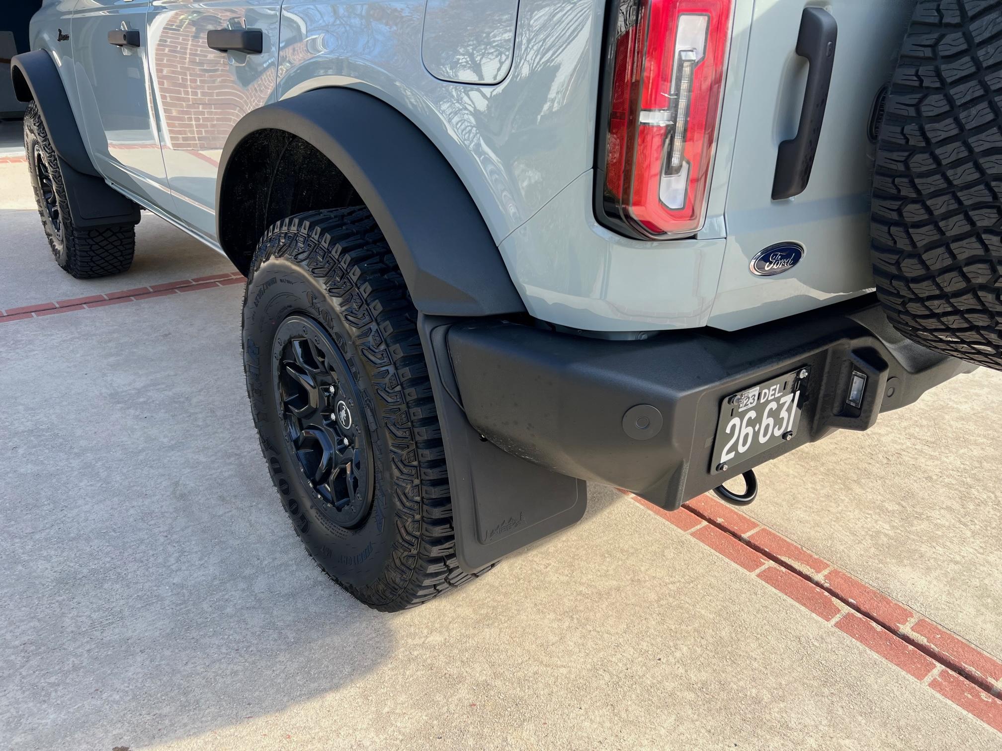 Ford Bronco Mud Flaps that look good -- recommendations? IMG_3990