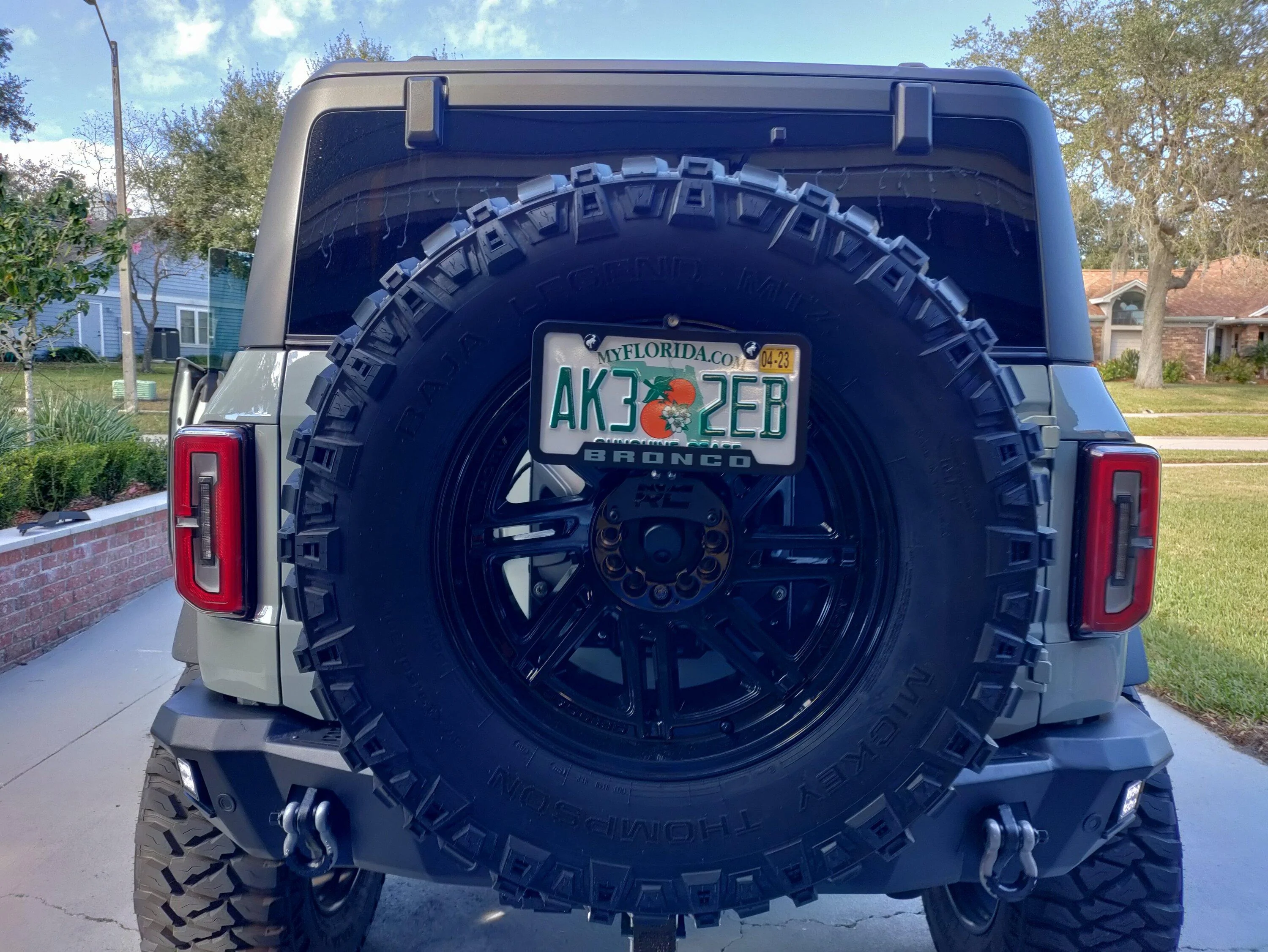 Ford Bronco New bumpers installed w/leds IMG_20221227_143205