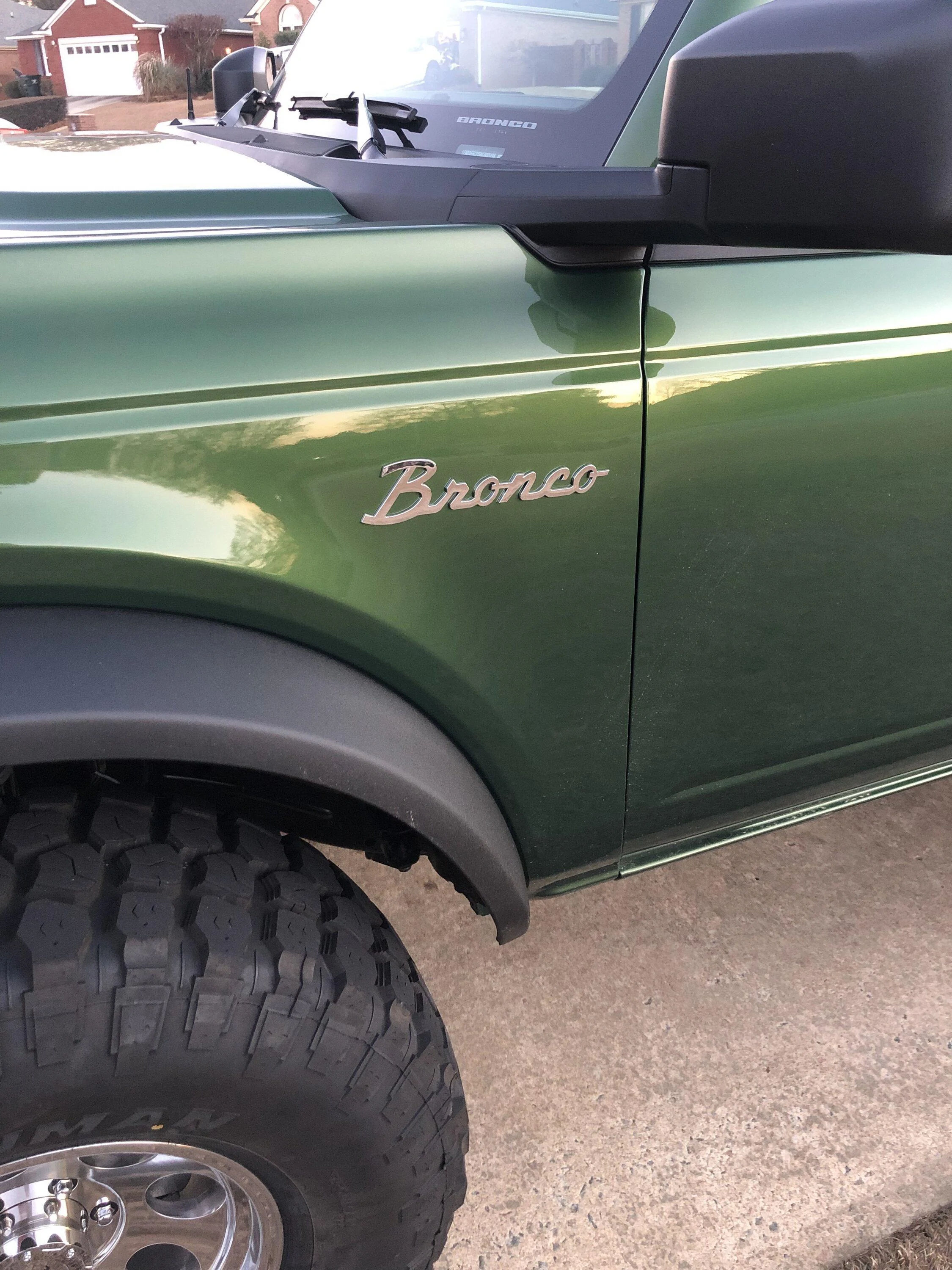 Ford Bronco Retro themed 2Door Eruption Green basequatch progress E70AF614-7ED3-4164-8423-20F794A2991E