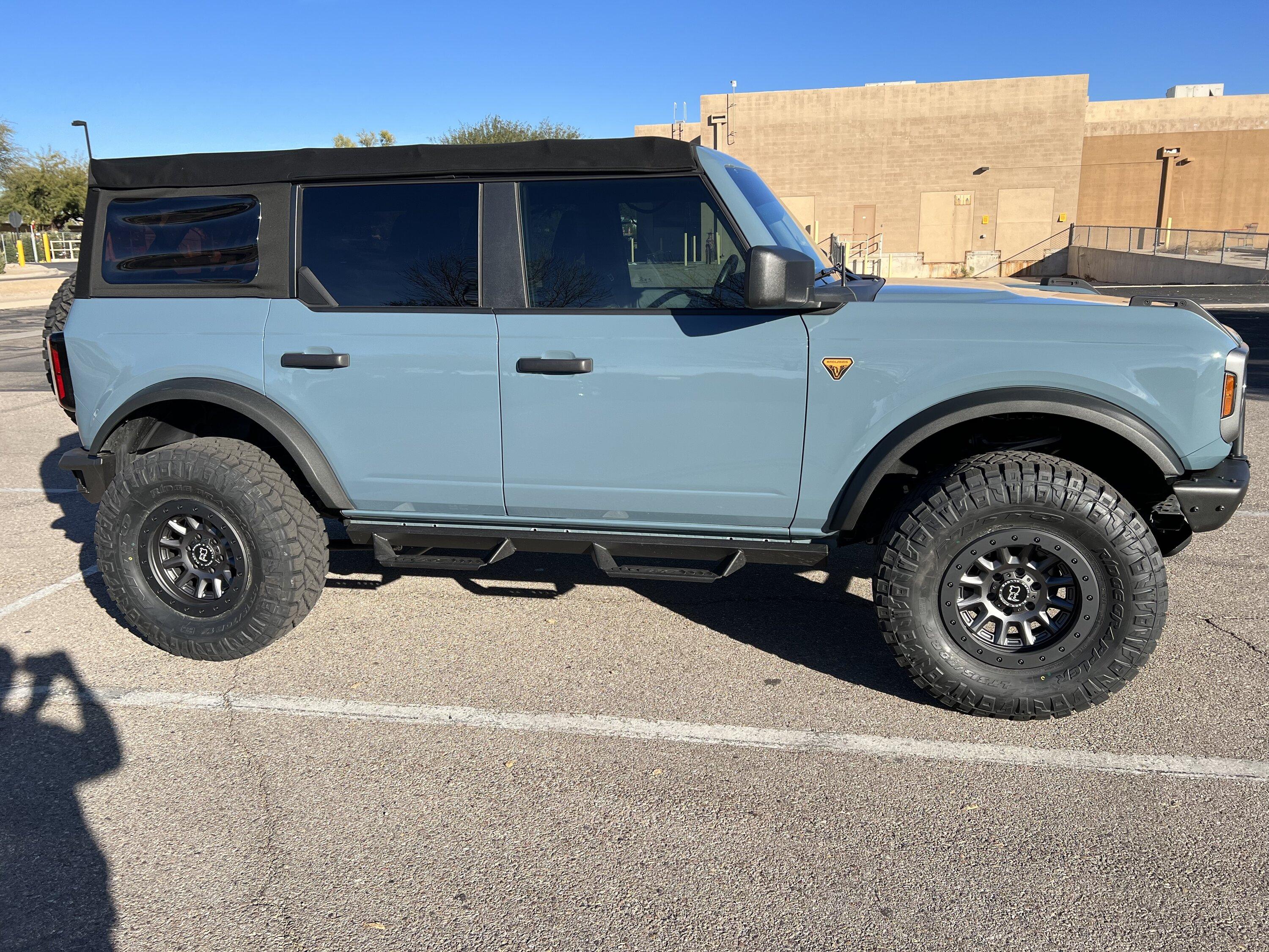 Ford Bronco Show us your installed wheel / tire upgrades here! (Pics) D7DA1DDC-198C-4632-88EF-BA2A6CF133B2