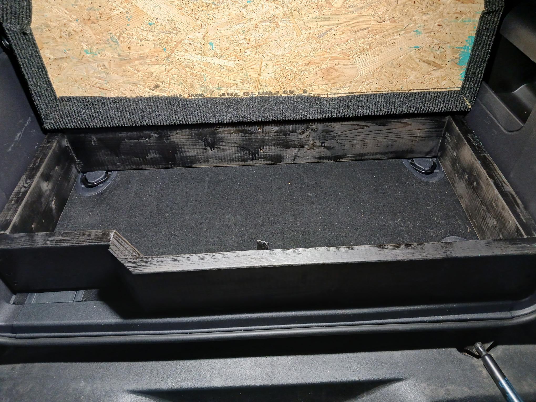 Ford Bronco 2 Dr cargo box and platform. plat 4