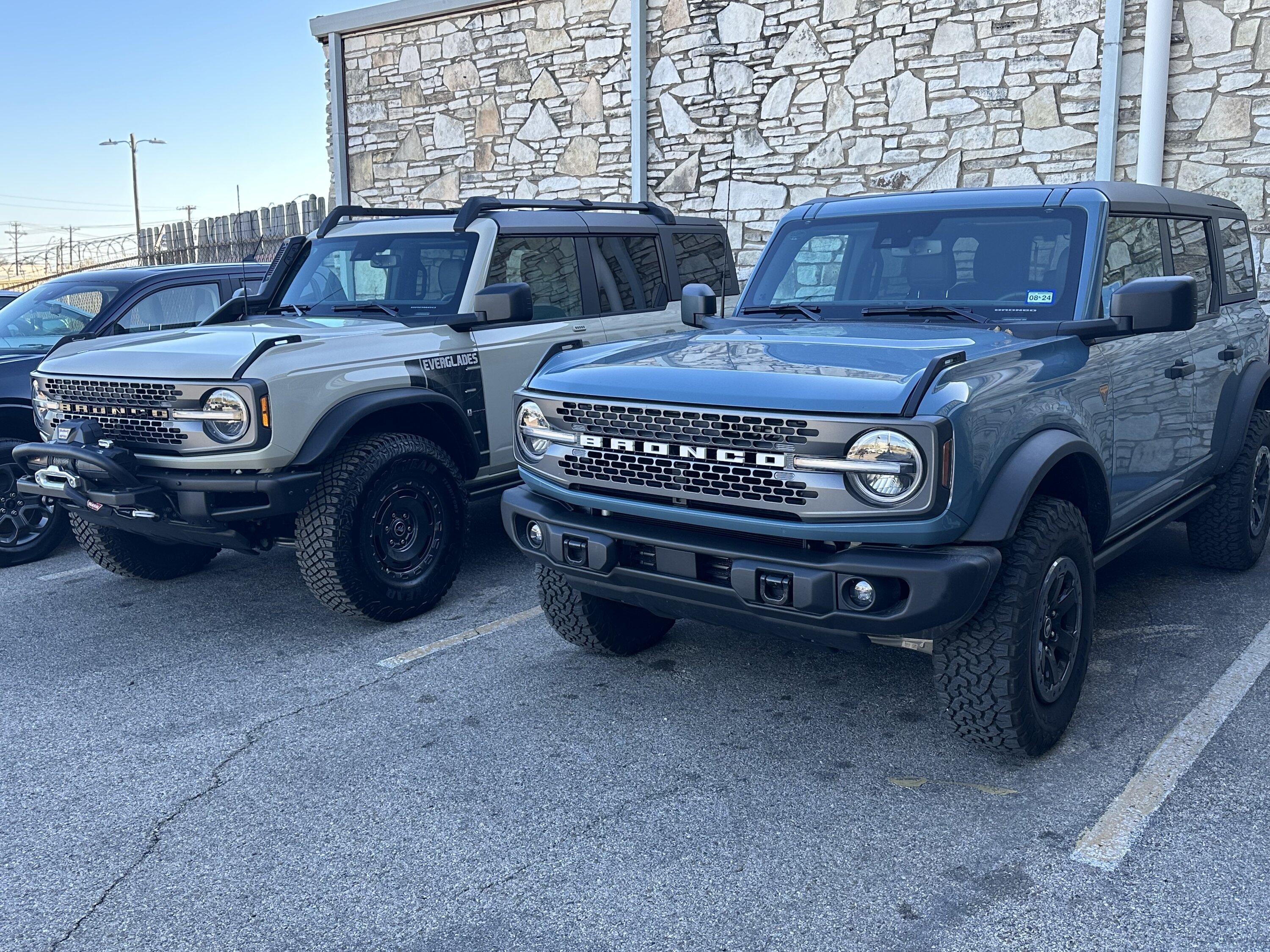 Ford Bronco Upgraded to the Everglades 54F63951-84BC-47B3-BF69-7FCCEBF0EF38