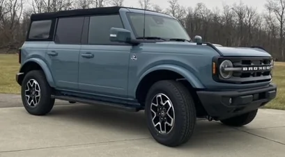 Ford Bronco 2023 Bronco Soft Top Window Seems Less Wavy D888242C-AD77-43A4-9384-2AE8302CE680