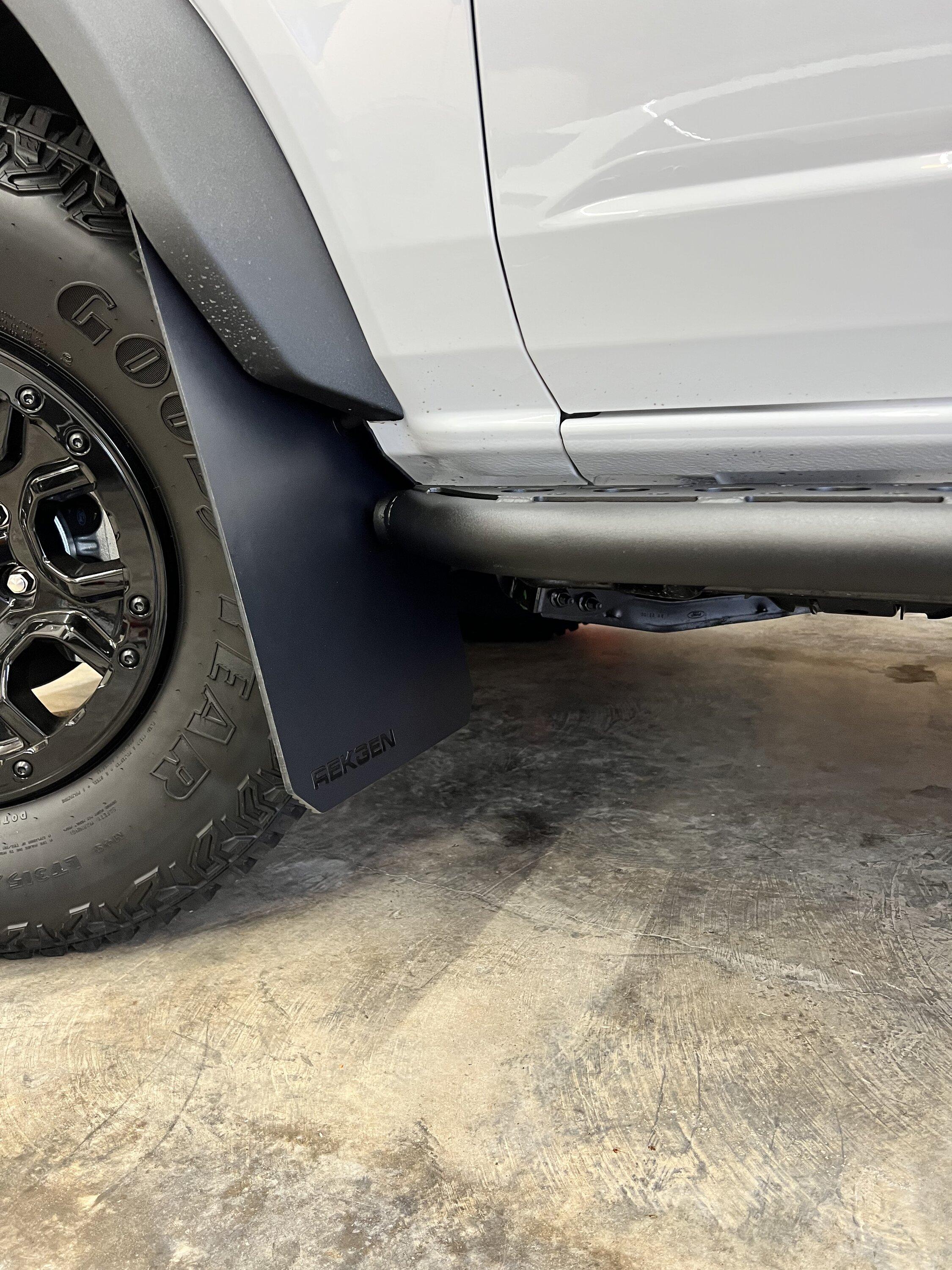 Ford Bronco Rekgen XL Front Mudflaps 2F7BDC3F-B66D-4E13-B4E8-7754939FE123
