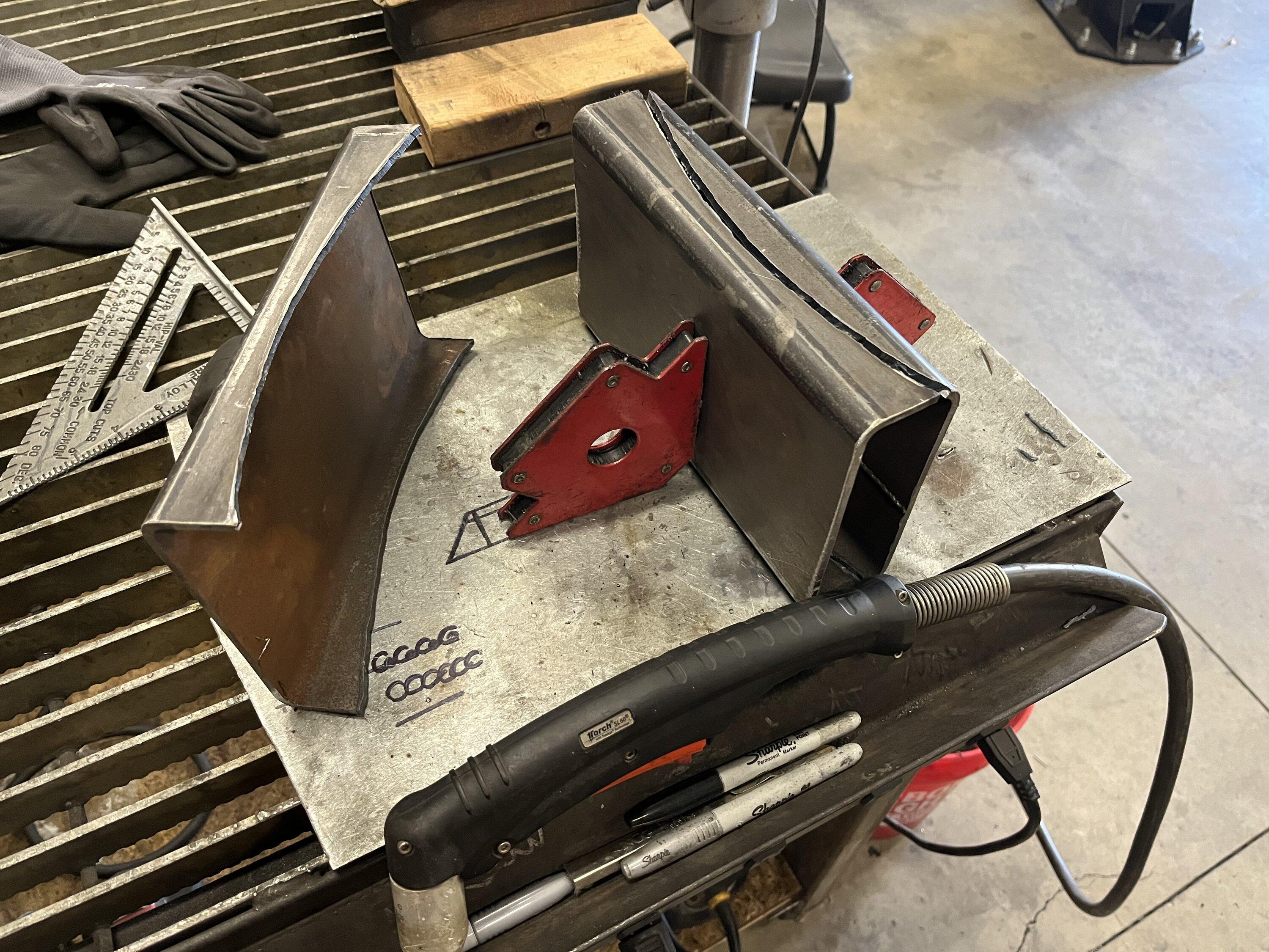 Ford Bronco Spare Tire Strap Rack DIY Fabricated IMG_1303.JPG