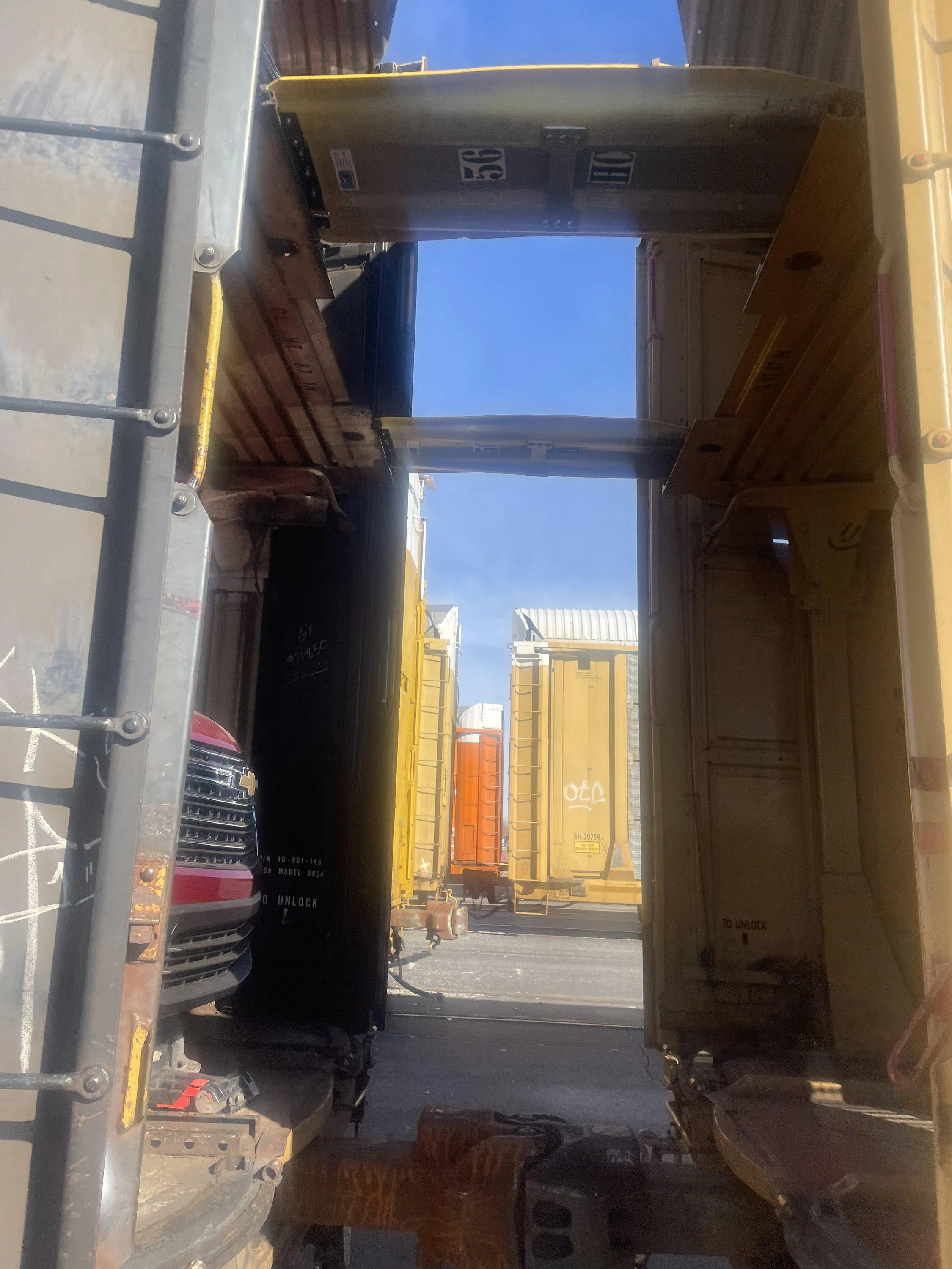 Ford Bronco Railyard Shipping and Bronco Delays explained by a short line railroad conductor 6E9B0837-00A0-4AA9-B4F2-7152C07ADEDD
