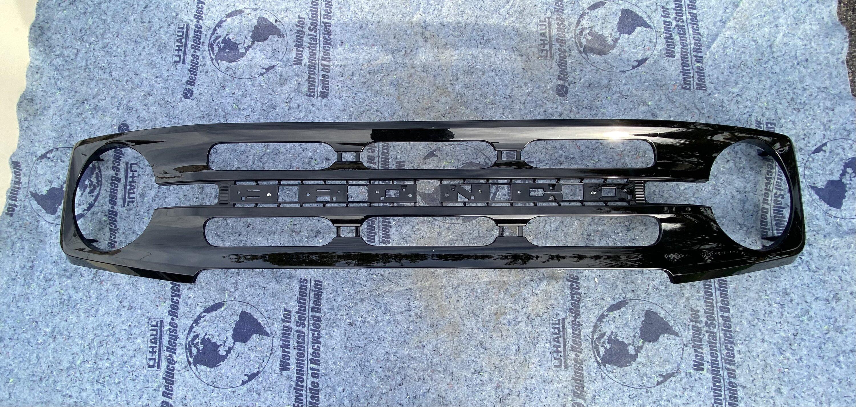 Ford Bronco Customized OBX Grill On Badlands D00BC3C2-783E-4771-8F12-EBF71726A784