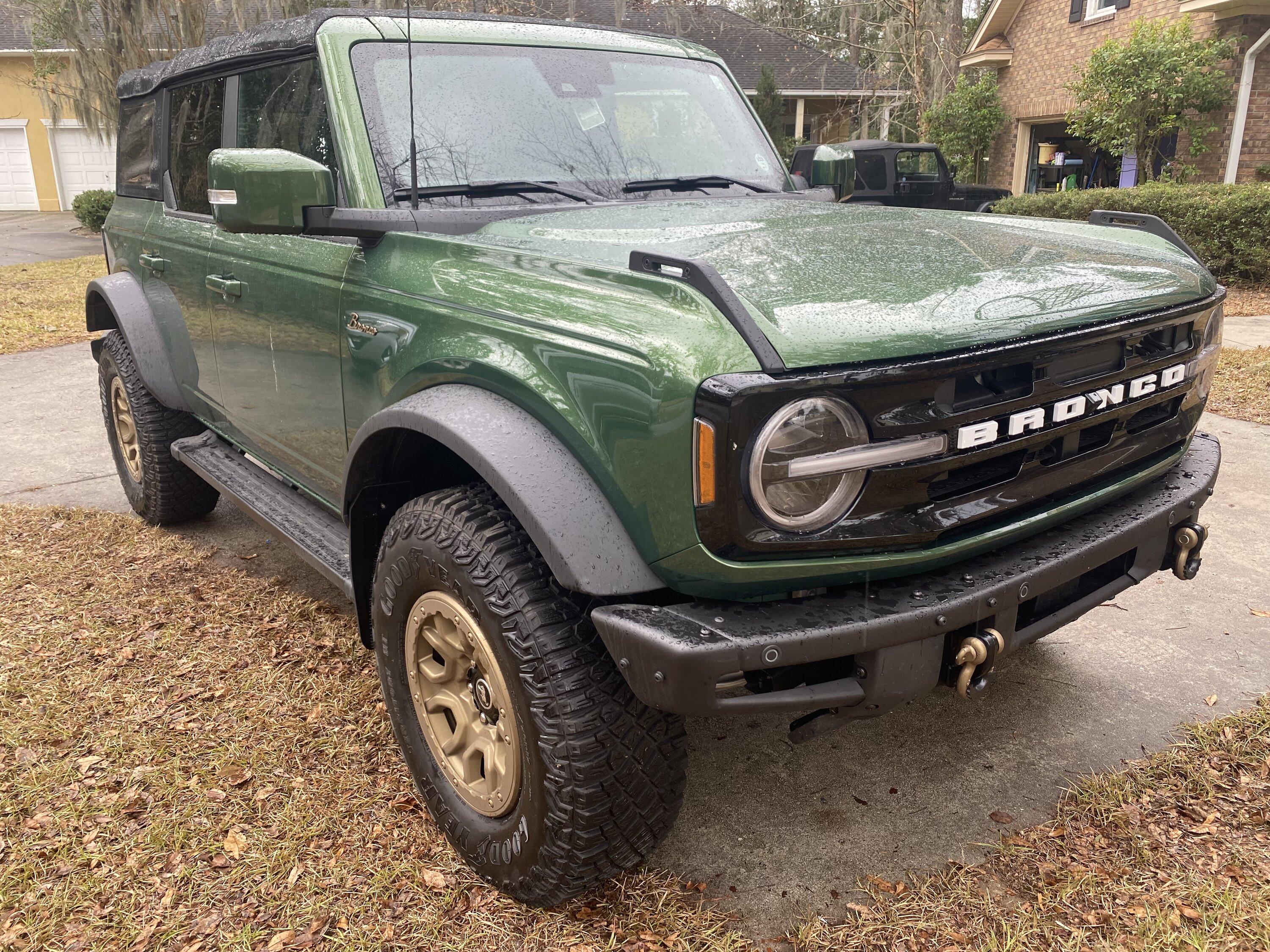 Ford Bronco ERUPTION GREEN Bronco Club C4CEC9D7-AF4C-425E-B6AB-21EE0E9143AD