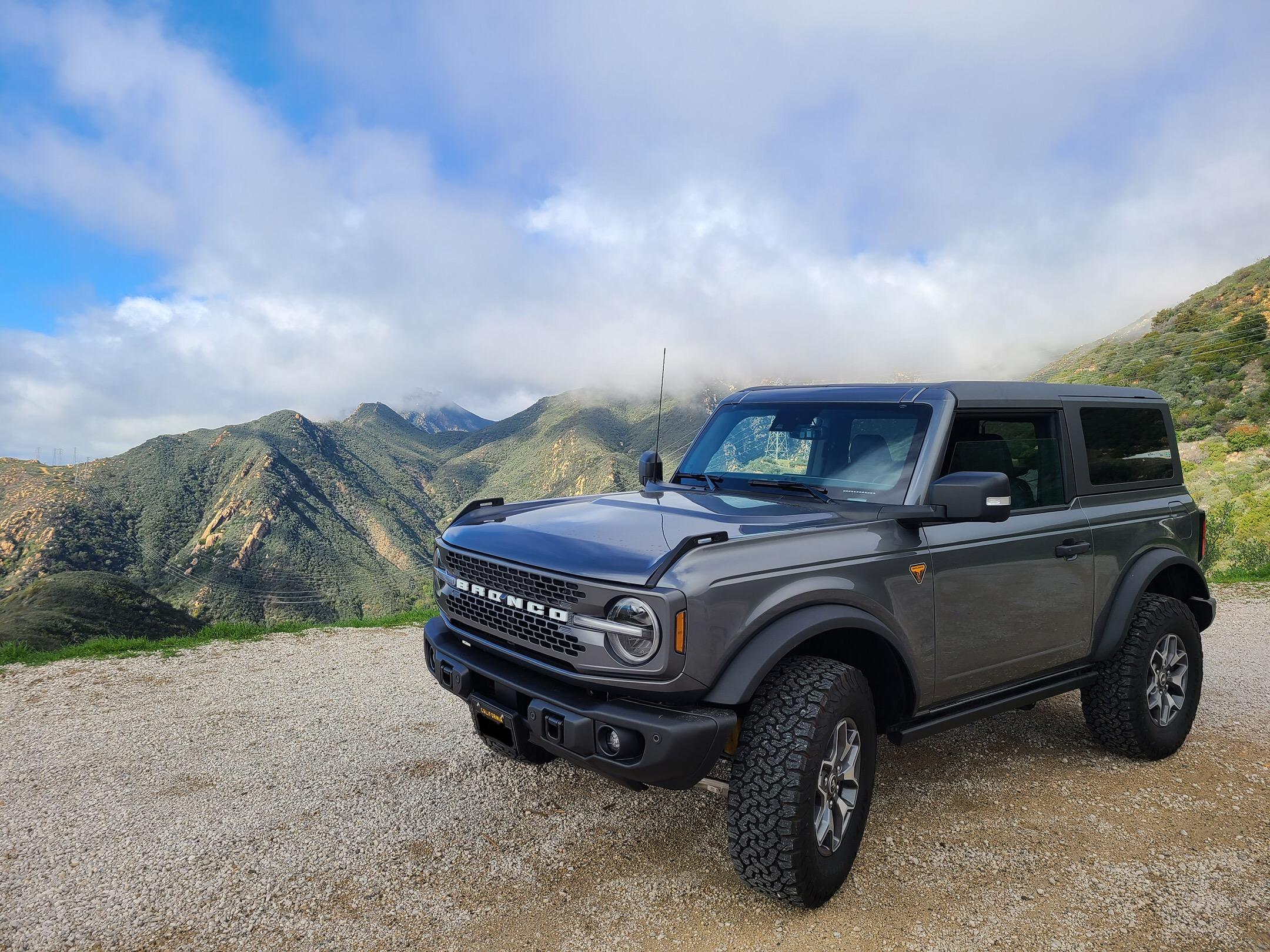 Ford Bronco CARBONIZED GRAY Bronco Club 20221228_113245