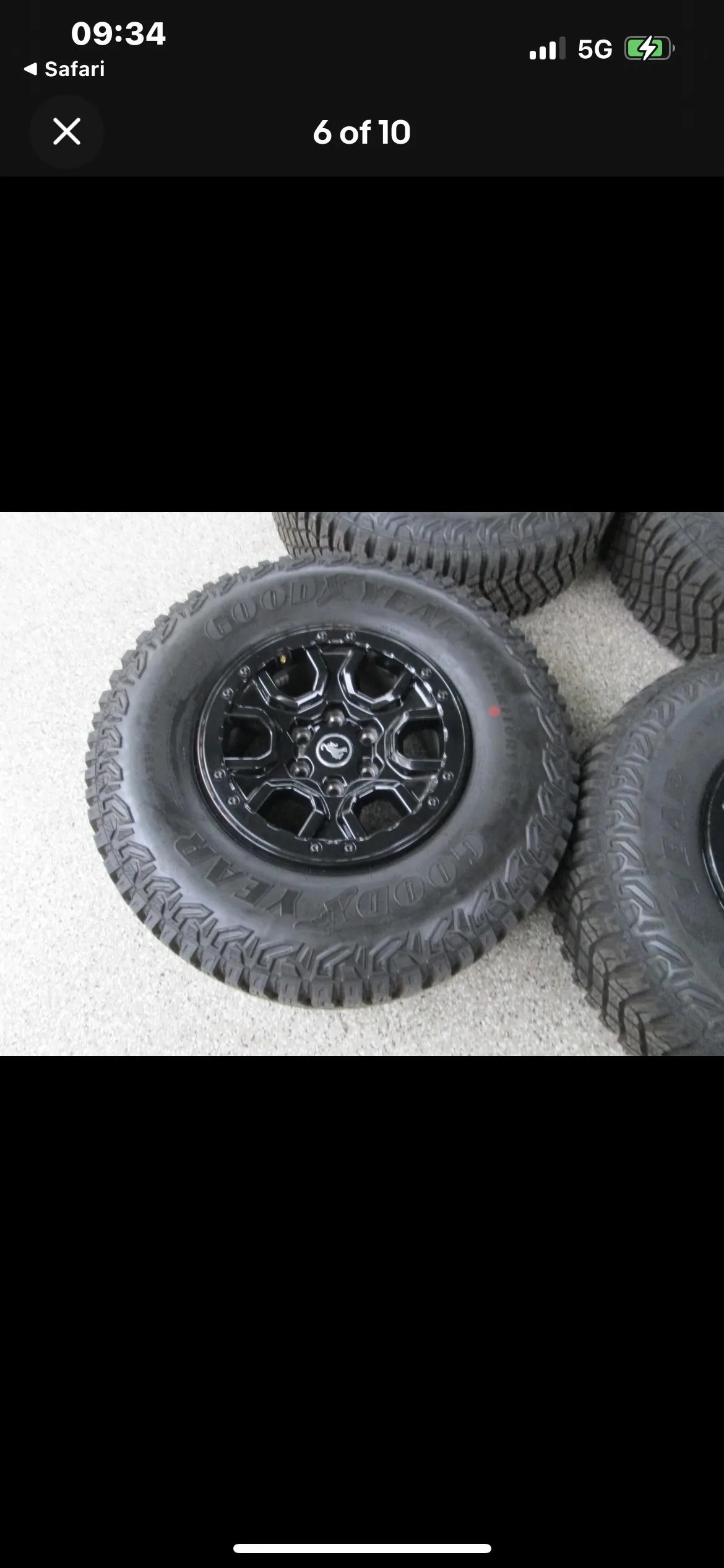 Ford Bronco Wildtrak SAS Tires & Wheels C11639A5-551E-4BB4-89AD-427C84A1A725