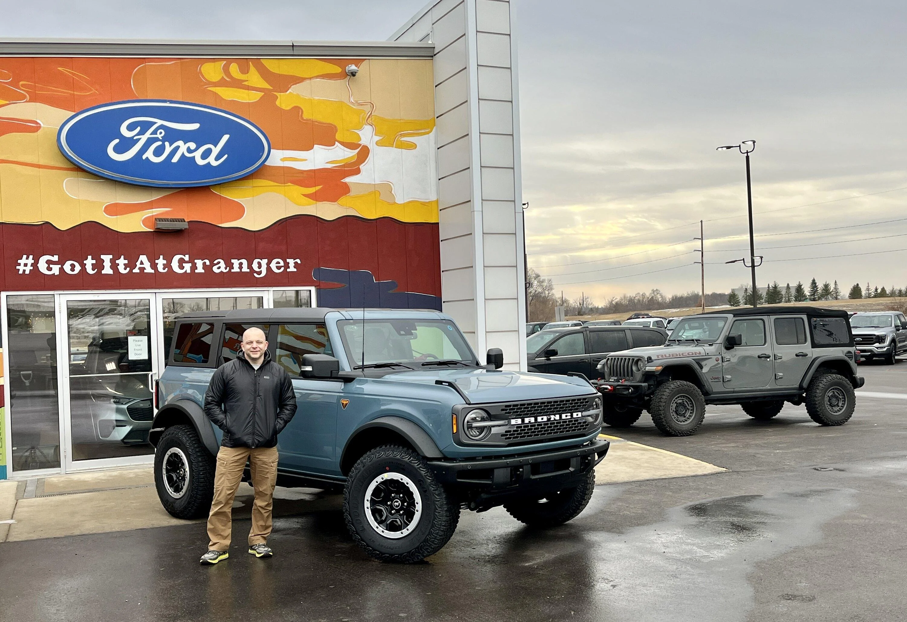Ford Bronco Bronco IS better than Wrangler. Goodbye Wrangler Rubicon and Hello Bronco Badlands! 21638C70-D7F3-442E-B8F2-A2618680C73F_1_201_a