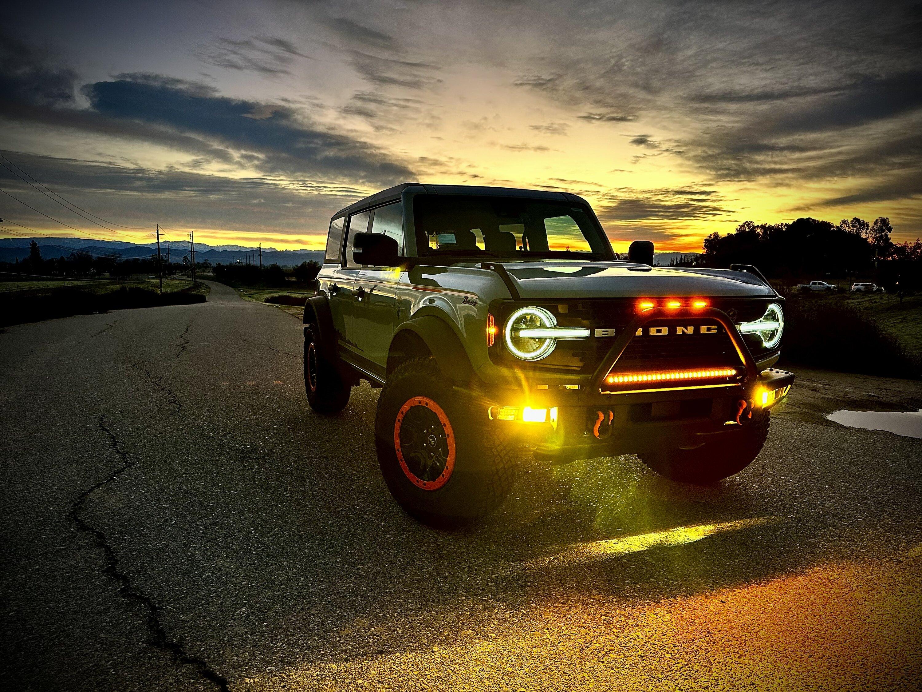 Ford Bronco Let's See Those Sunset Bronco Photos!! 94DFEB44-B4A8-430C-B6F1-C468FA5B76E9