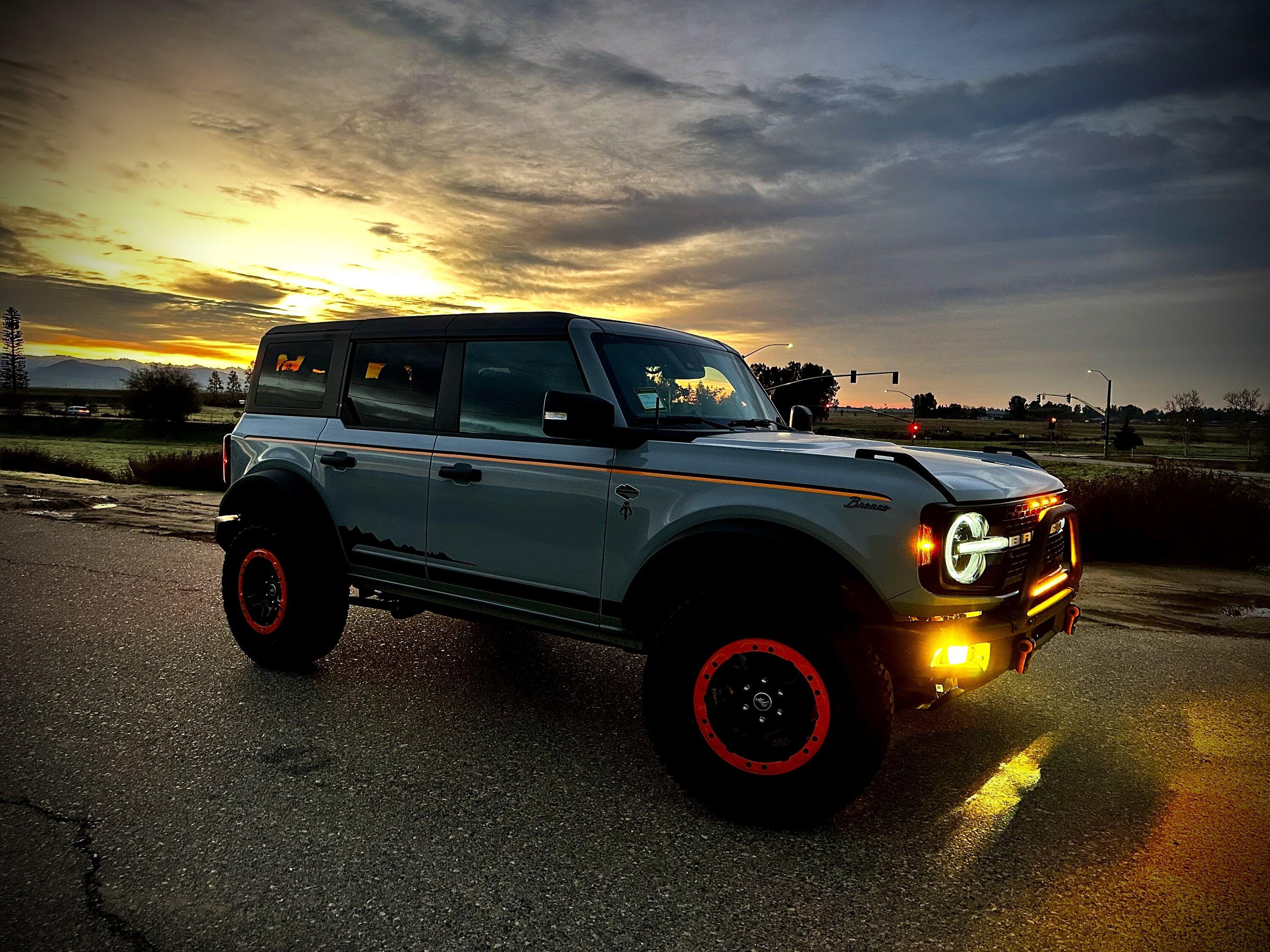 Ford Bronco Let's See Those Sunset Bronco Photos!! 01B22A70-B2C6-4572-917E-3B65BE6F7A1E