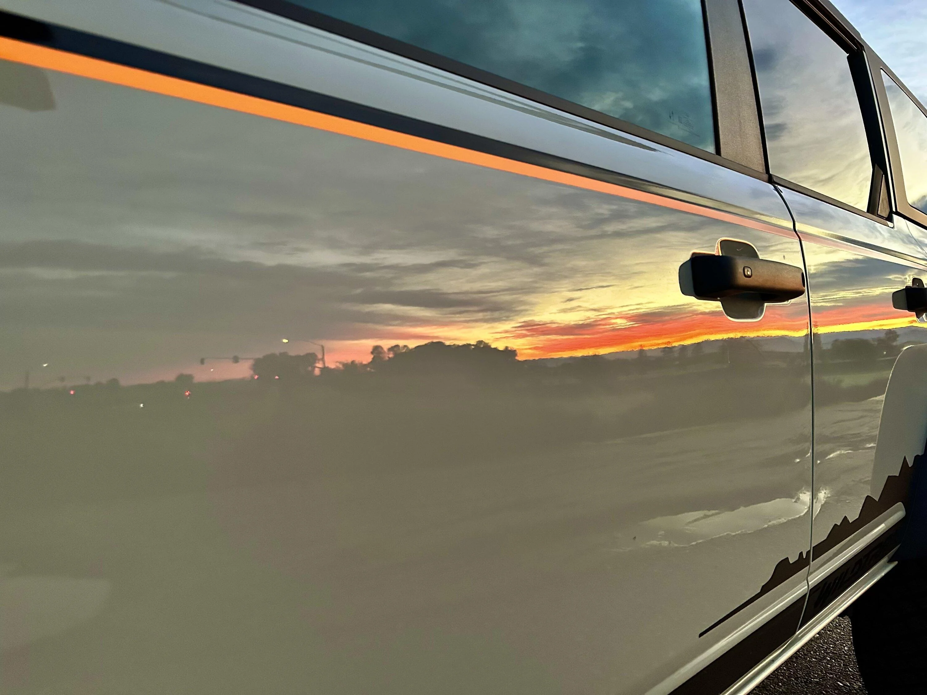Ford Bronco Let's See Those Sunset Bronco Photos!! 4FECB0BA-9C82-47E4-B9C0-0B487846BCF9