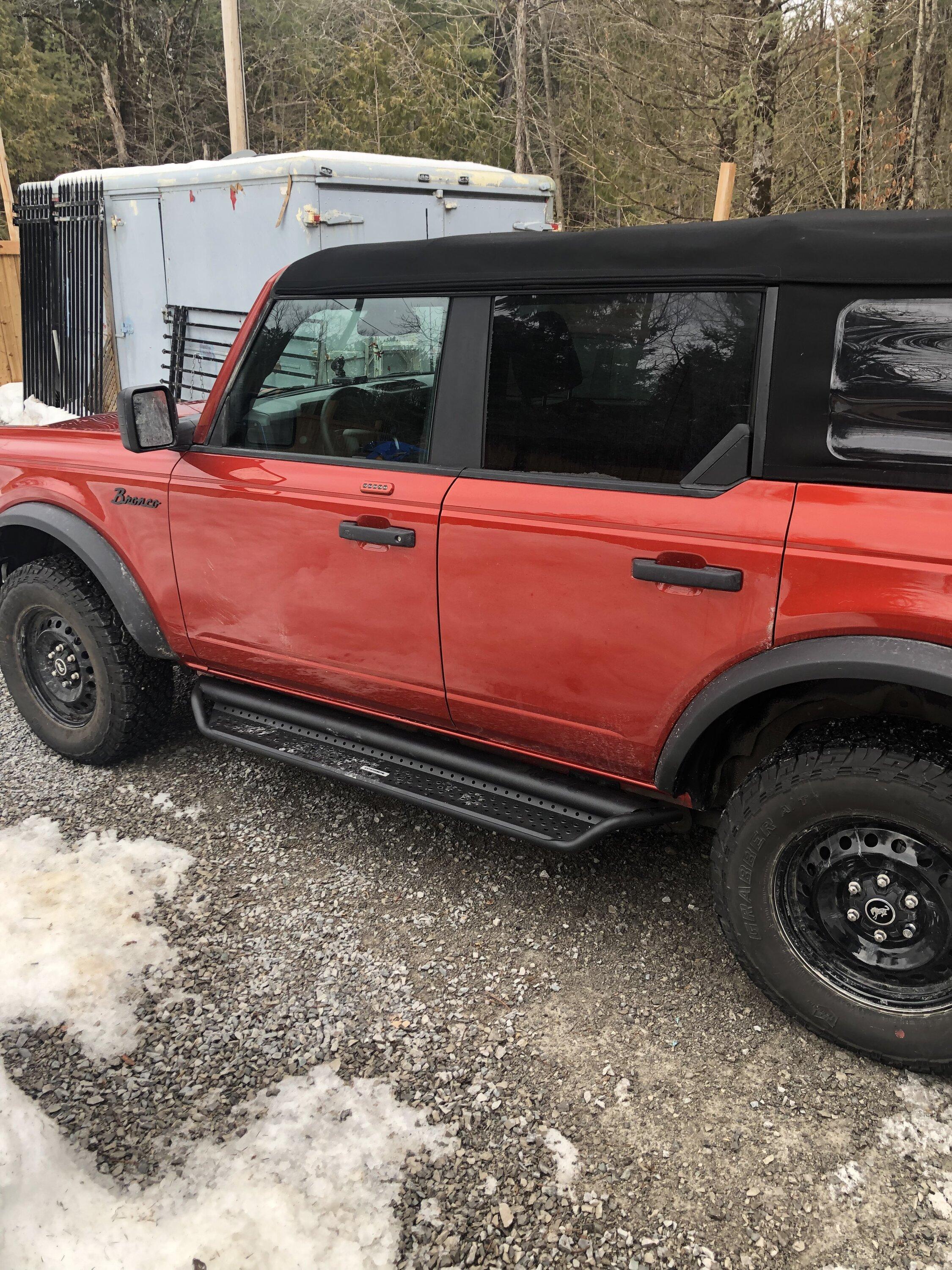 Ford Bronco Go Rhino Dominator extreme steps installed 0BFC9919-152B-4B14-A92A-777A79EAA325