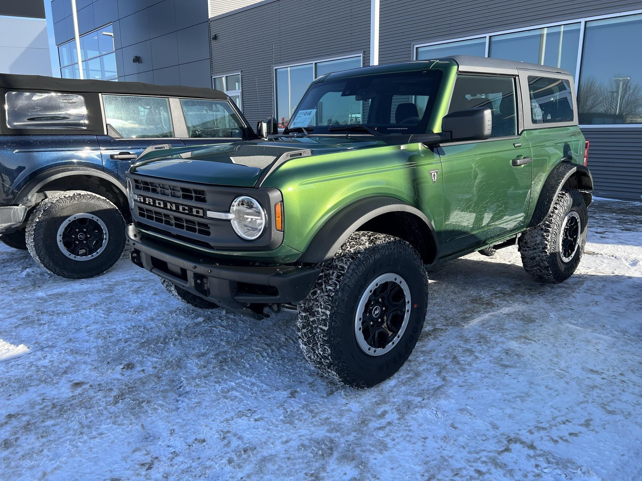 Ford Bronco Base Model Bronco Thread F25BA975-D6DB-488F-A60E-1A1C86E0887A