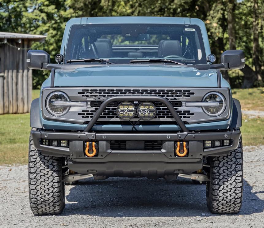 Ford Bronco Rough country ditch lights installed A3368143-E418-43FB-86FB-8550135C03B1