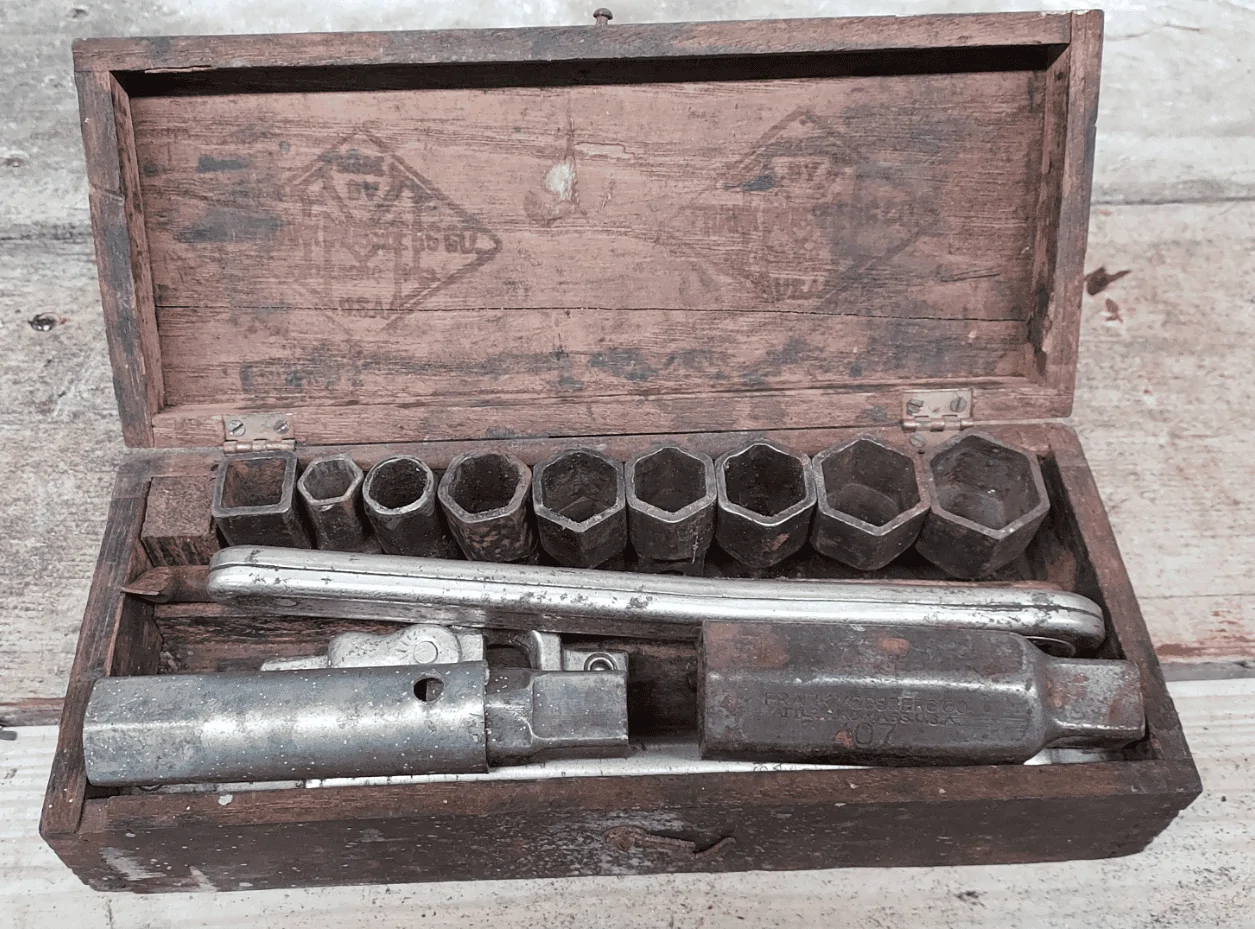 Ford Bronco Garage Find: Specialized Tools For Working On Fords - Dating Back to Model T! 1672715956758