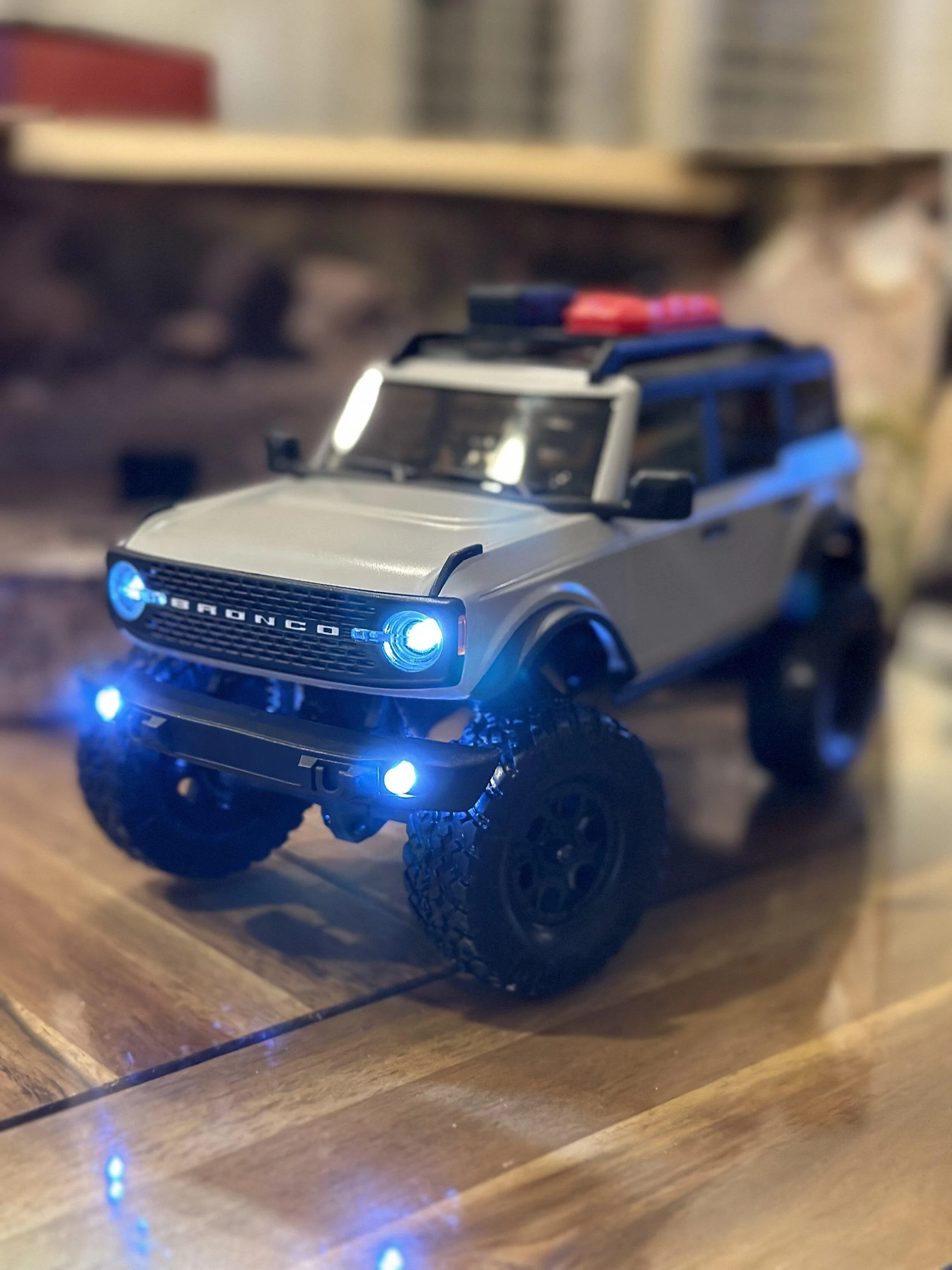 Ford Bronco Traxxas Bronco TRX 4M 1A19DA76-20FC-49C6-A899-A09020DA19BD
