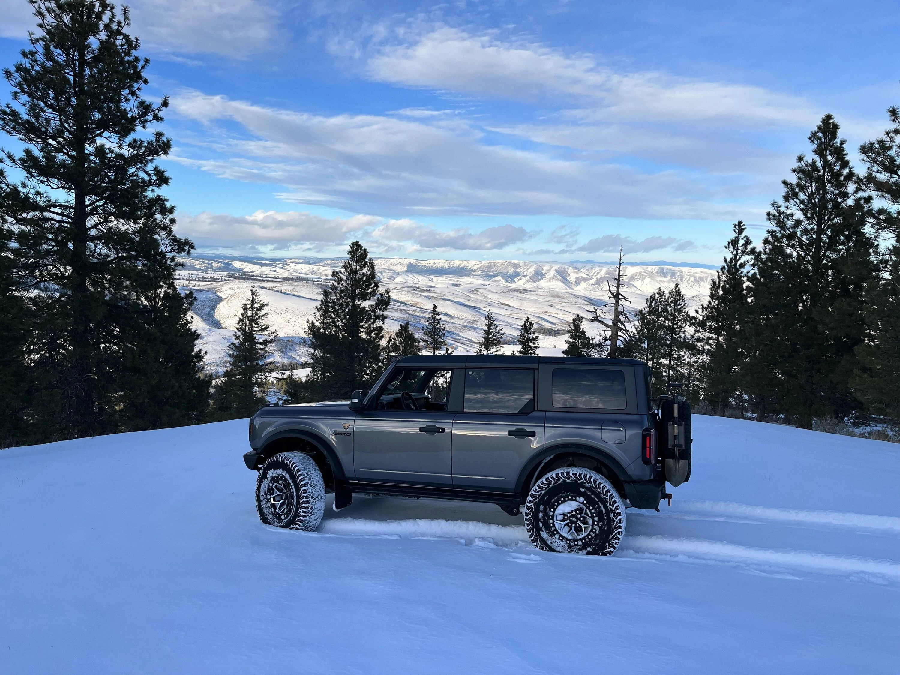 Ford Bronco NYE '22 Snow Run IMG_1392