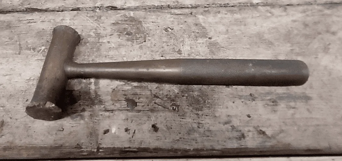 Ford Bronco Garage Find: Specialized Tools For Working On Fords - Dating Back to Model T! 1672786632569