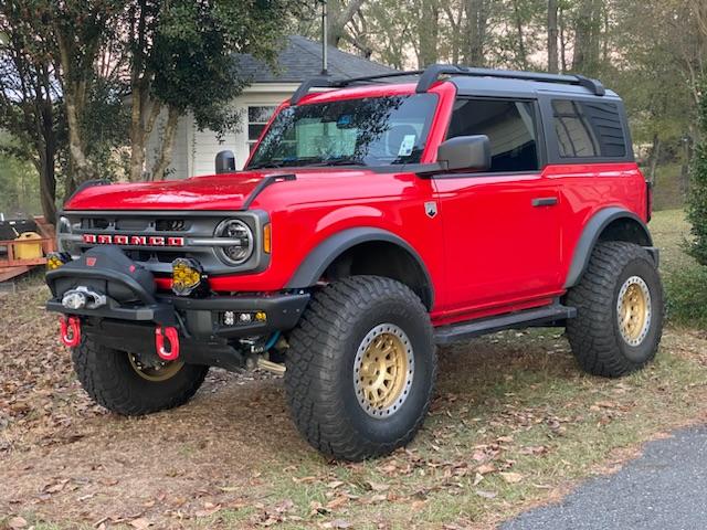 Ford Bronco RACE RED Bronco Club 1B2993DC-31A3-4F83-BCD5-F5C72BF45995