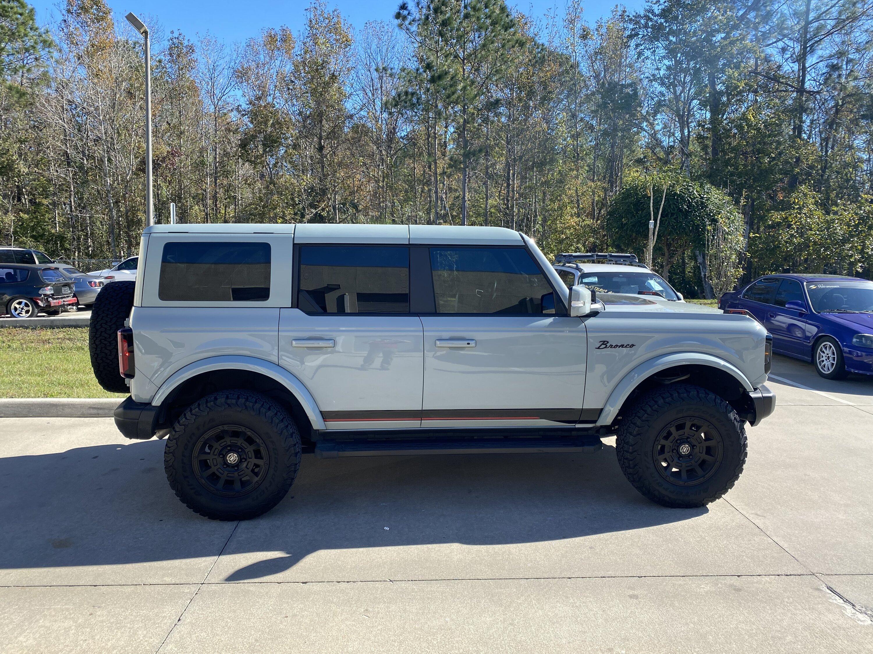Ford Bronco MIC Hard Top in Cerakote Cactus Gray Finish b7eecedf-289f-4e04-a9a2-1960d656ccd1-jpe