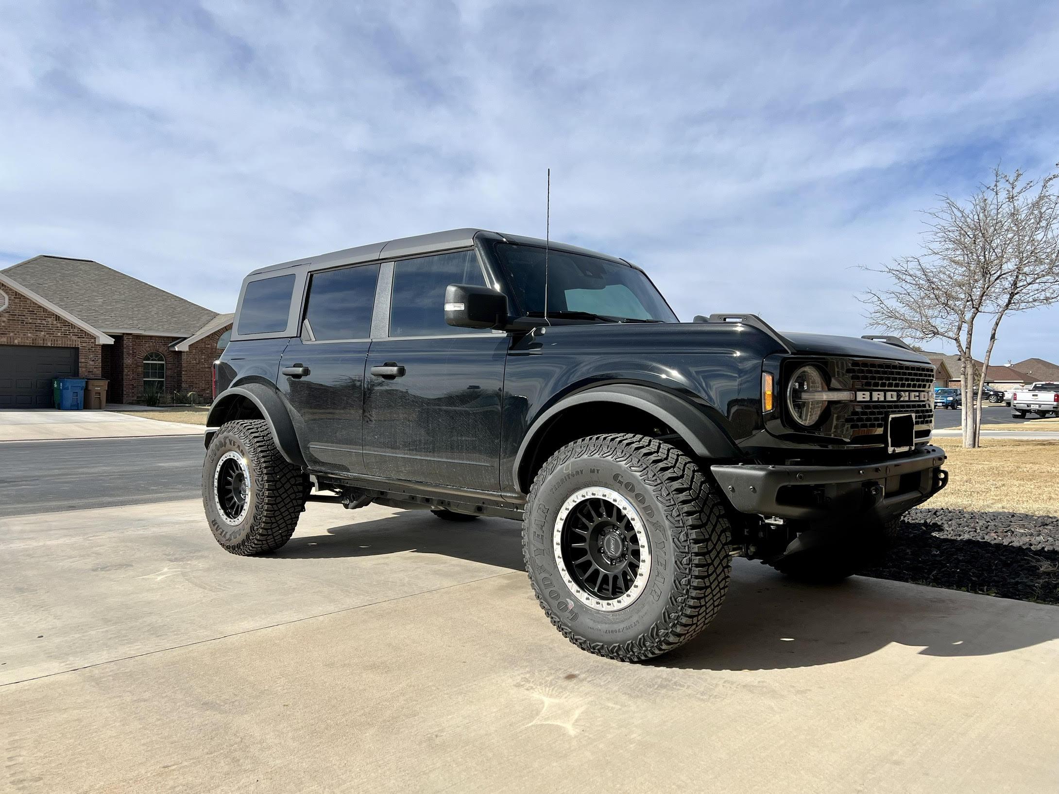 Ford Bronco Show us your installed wheel / tire upgrades here! (Pics) RRW Wheels