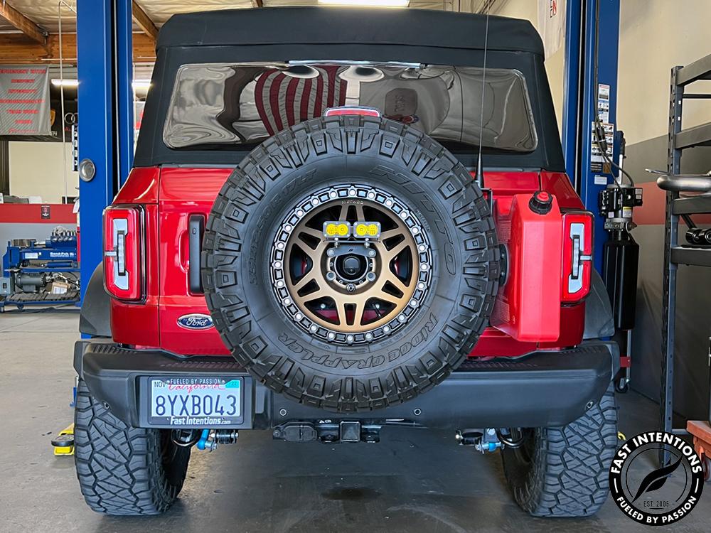Ford Bronco What are you using for chase lights? chase_mount_5