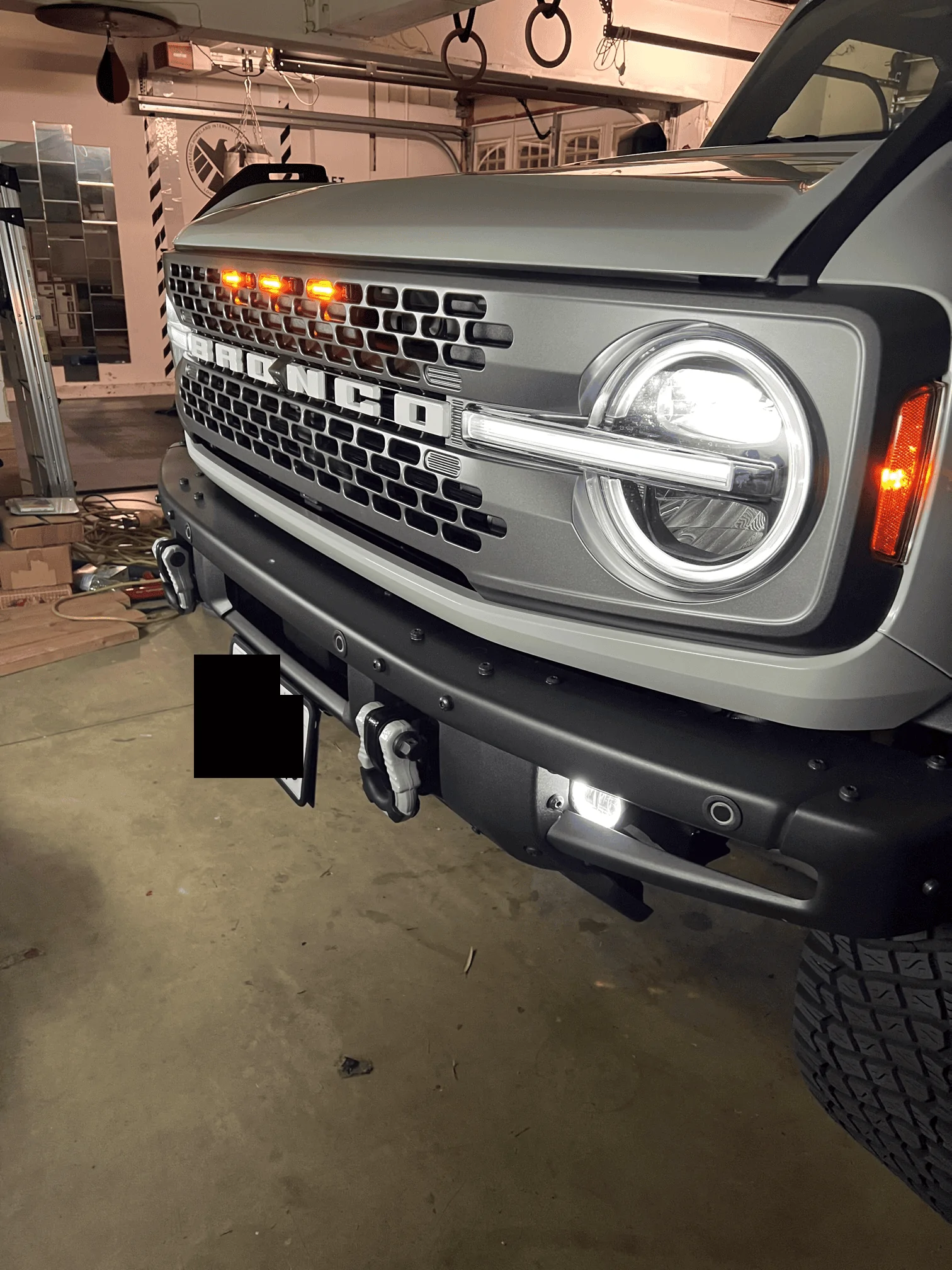 Ford Bronco DIY Fogs and Grill Marker Lights IMG_8765