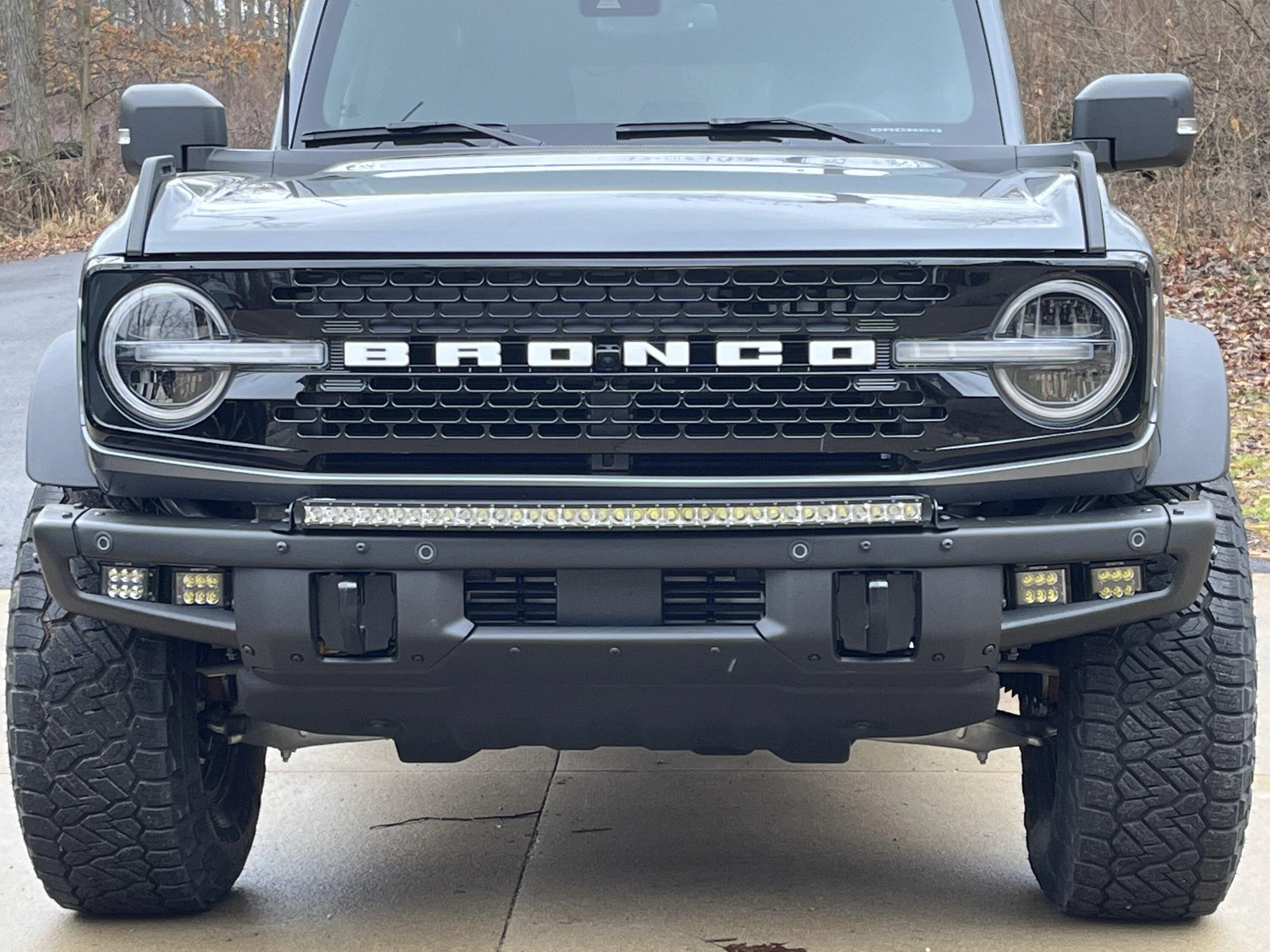Ford Bronco F150LED lightbar and fog lights installed 69472617542__13D70117-9481-42A0-8999-4D804F4F2349