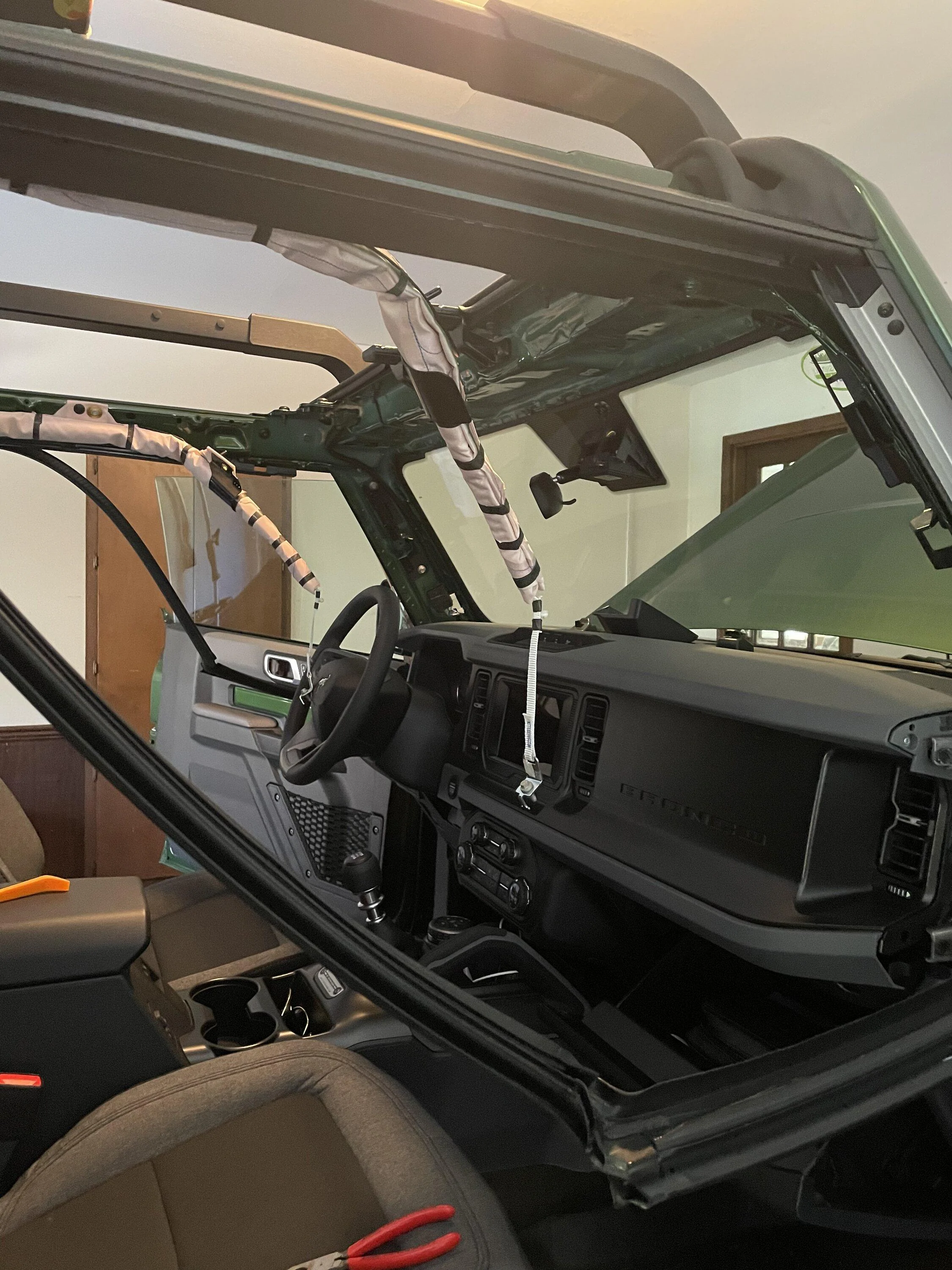 Ford Bronco 10/31/2022 build week group BD39F7DB-19AB-4CDE-A611-9BED2187E6F3