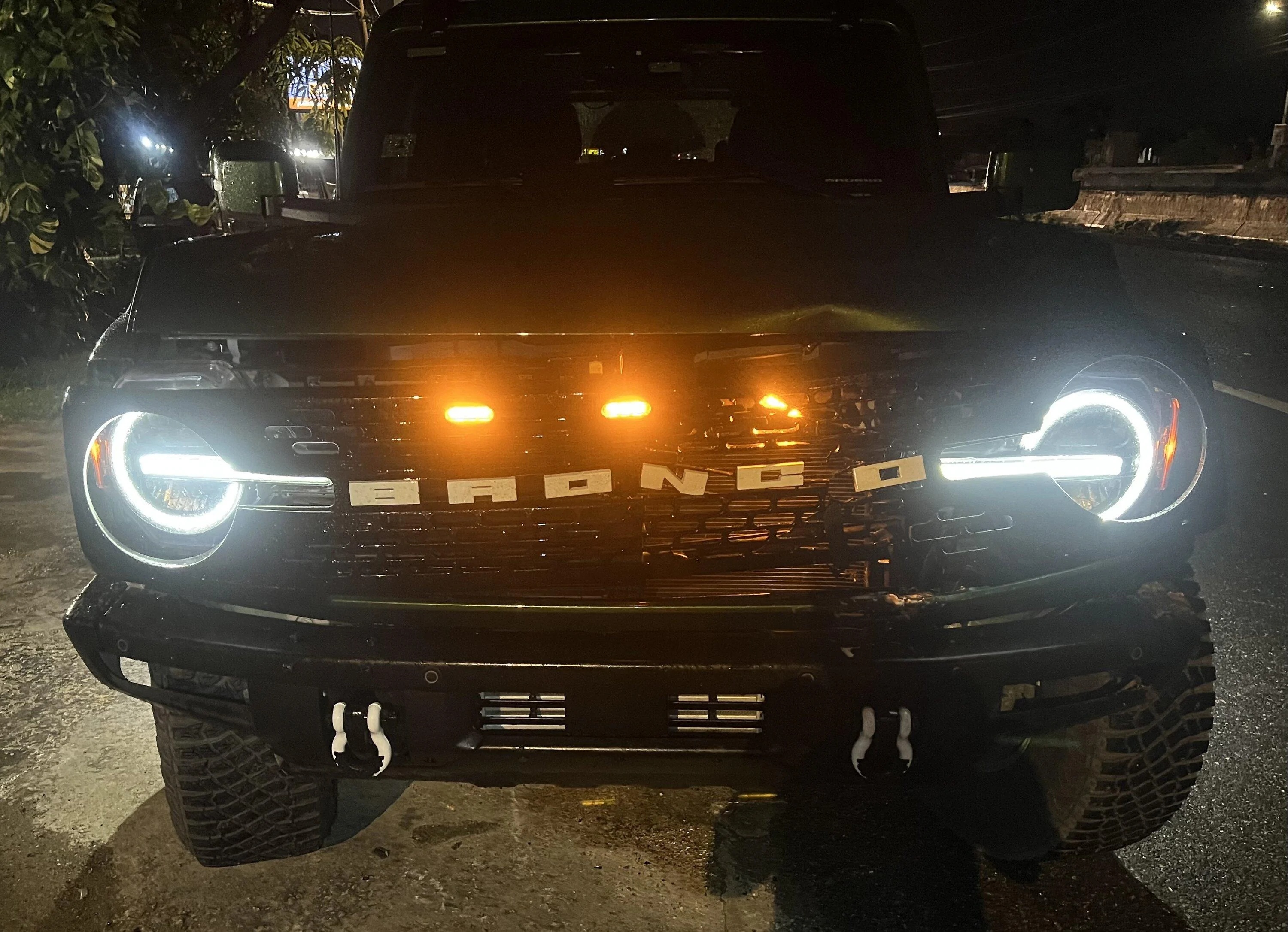 Ford Bronco Bronco meets cow (not in a good way) 79E17D76-BB30-4E33-A598-5026D6126D68