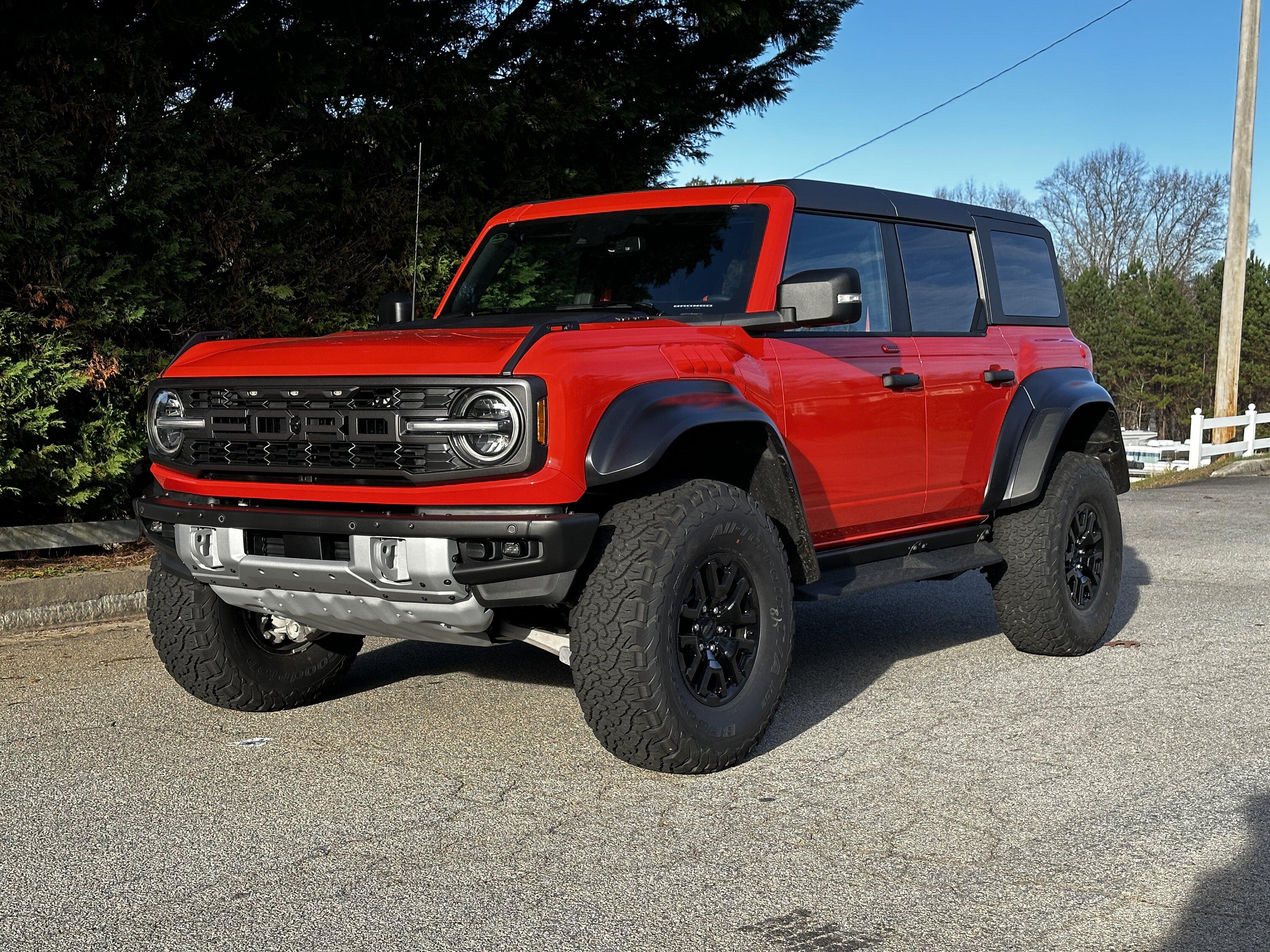 Ford Bronco 22’ Bronco Raptor - Code Orange 0C1C7CEF-2941-4FAF-AF69-D98051B0B925