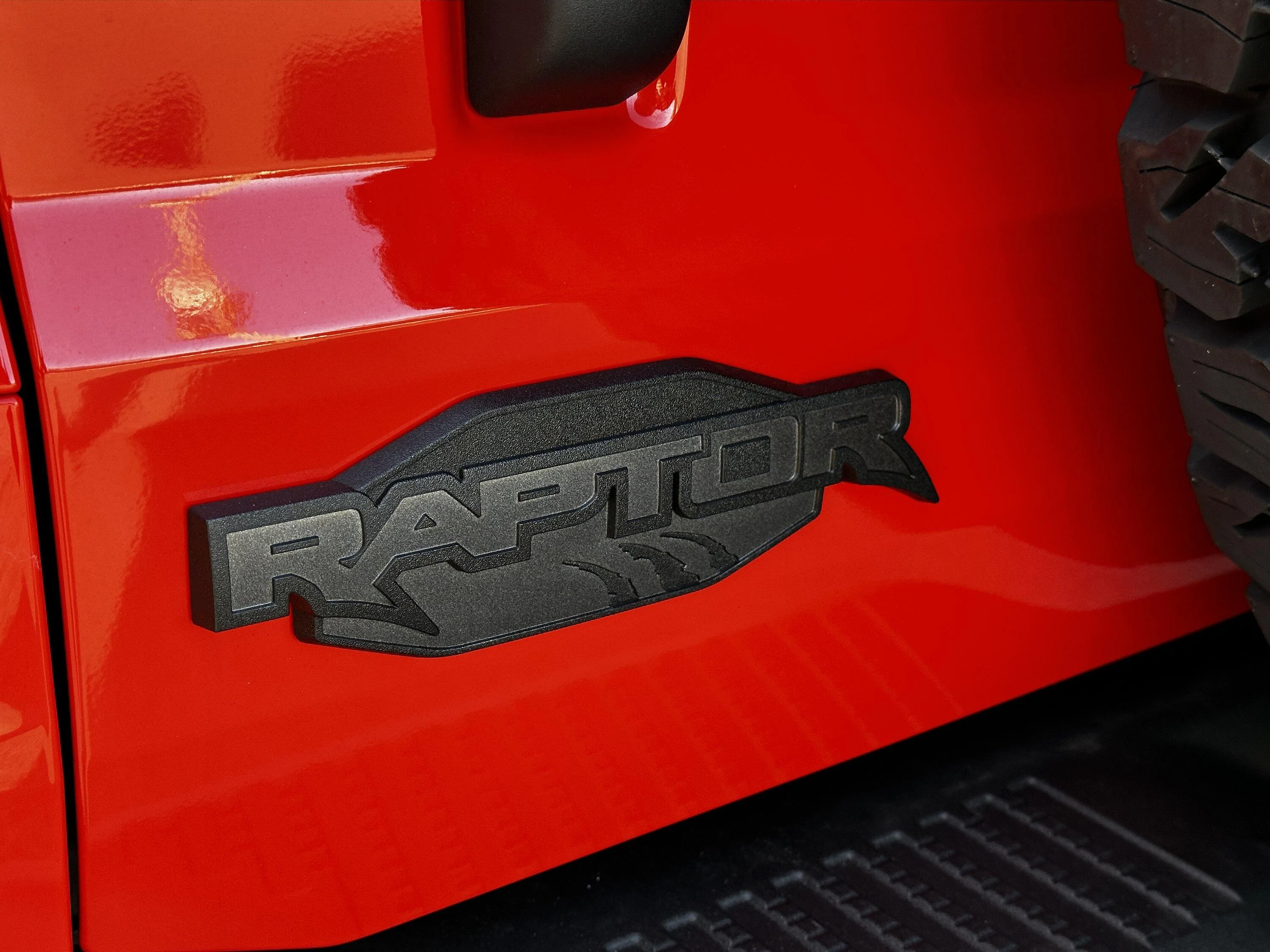 Ford Bronco 22’ Bronco Raptor - Code Orange C2A475EB-A298-40D3-862D-DEB043C103A1