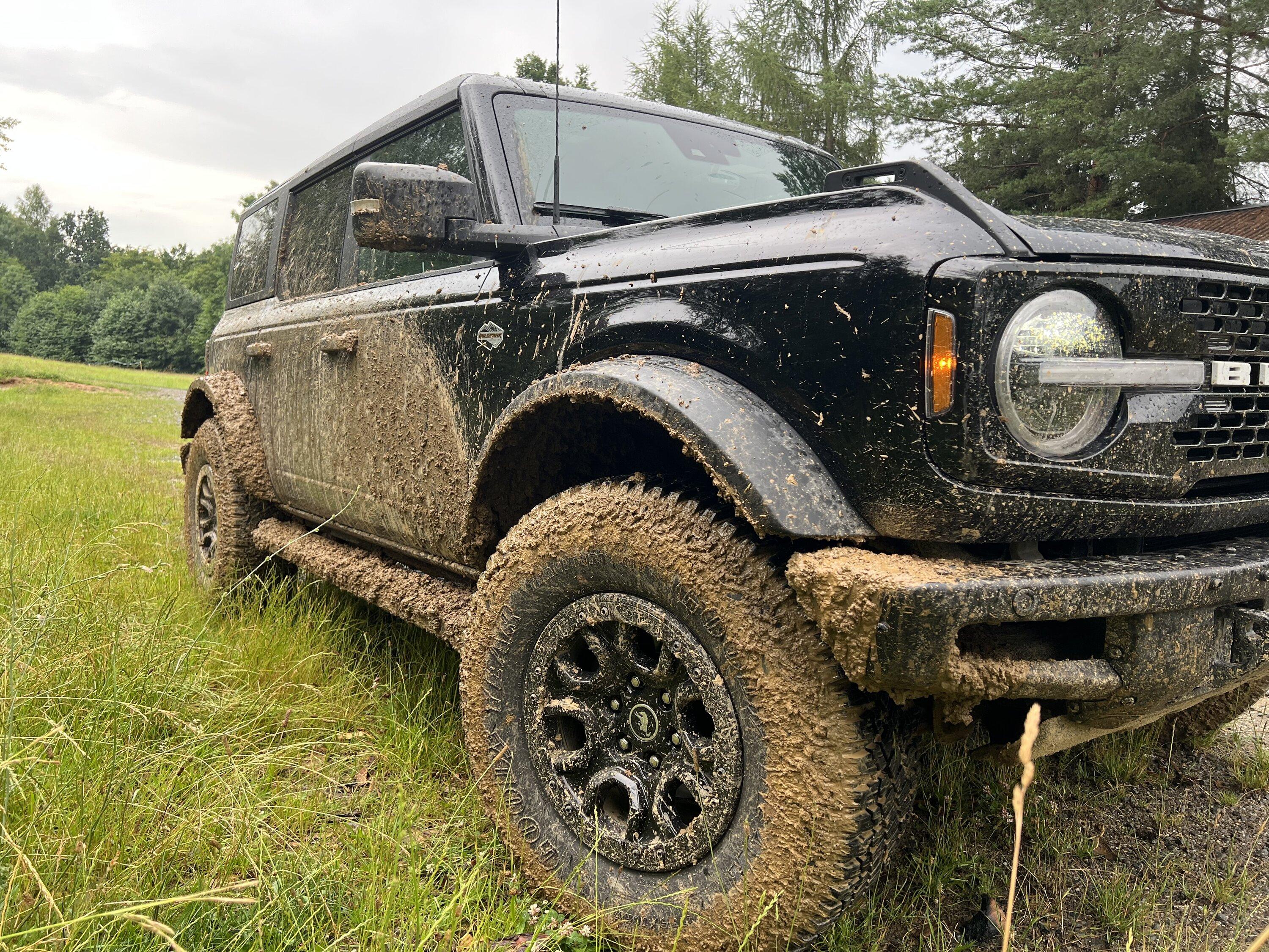 Ford Bronco Tips for removing mud from the wheels (inside)? 24EC66AD-AA93-4D55-8D3A-DF01145C05CD