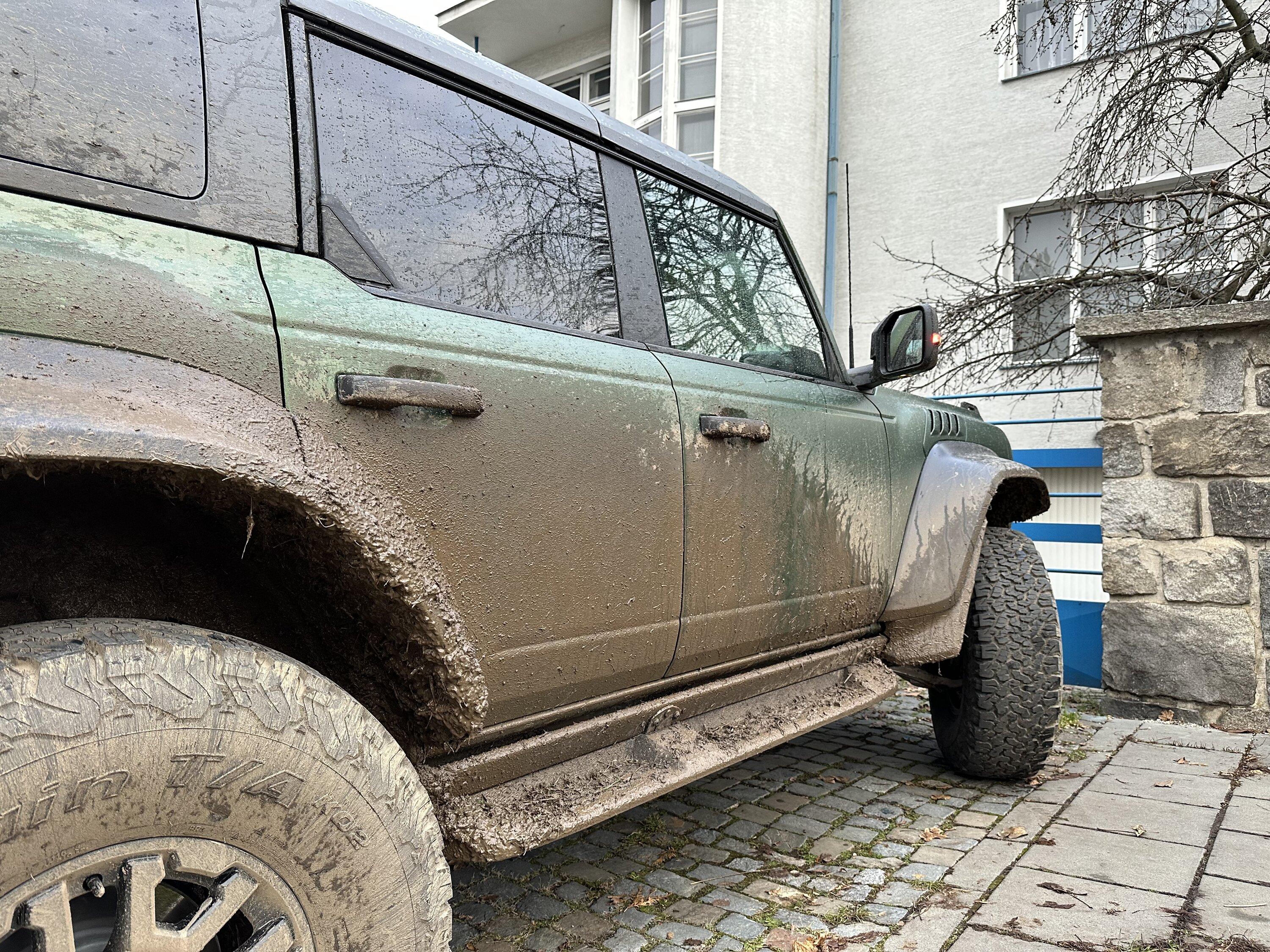 Ford Bronco Tips for removing mud from the wheels (inside)? 84EBEBCE-4231-41AE-9897-F046E38EC487