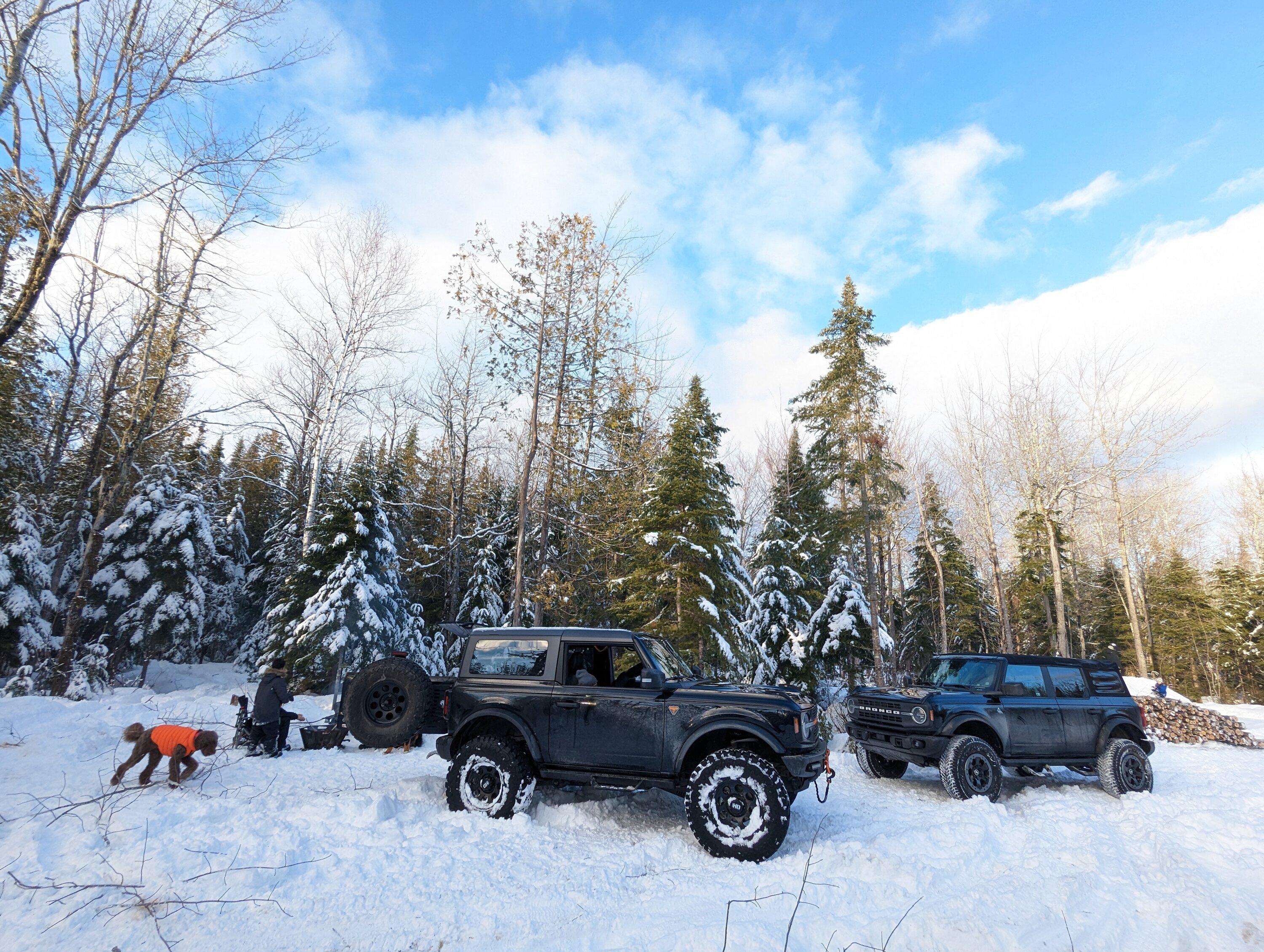 Ford Bronco Winter Snow Wheeling with my 5" Inch Lift Badlands Bronco (pics + video) PXL_20230104_191935269