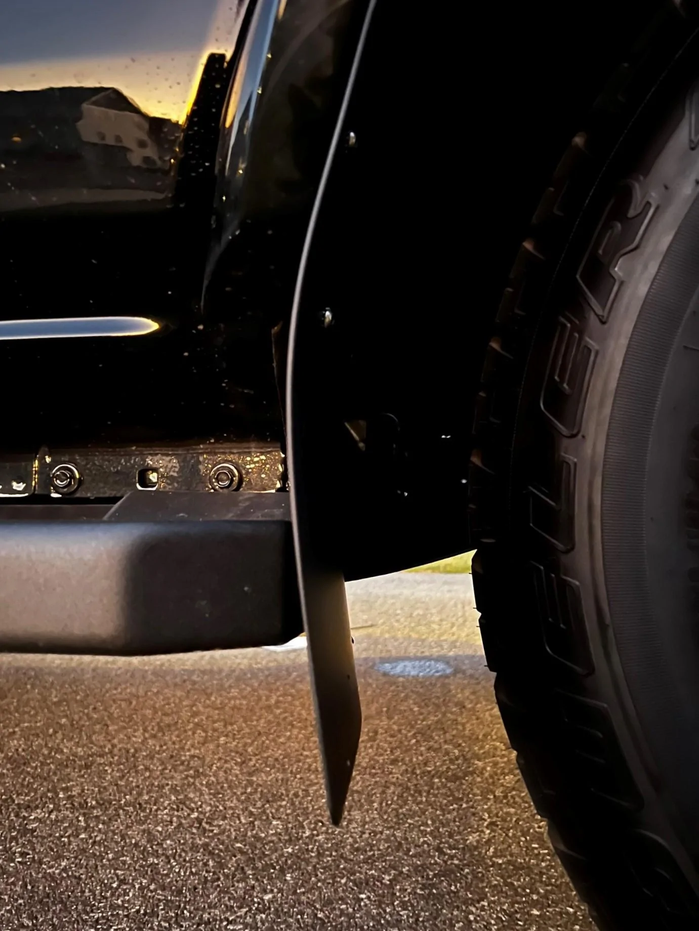 Ford Bronco Mudflap and side step combinations for 4-door? Passenger Flap 3 (2)
