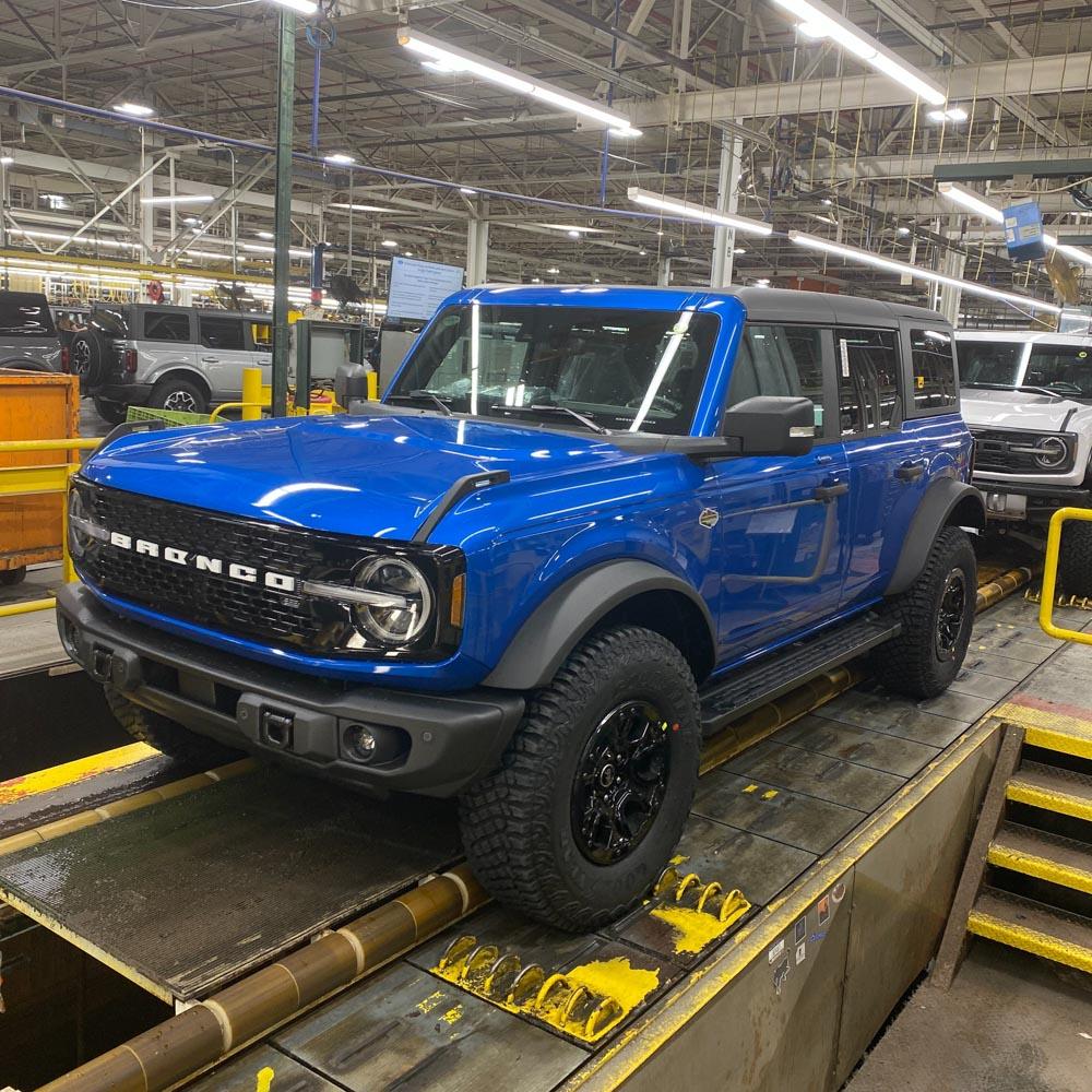 Bronco.jpg