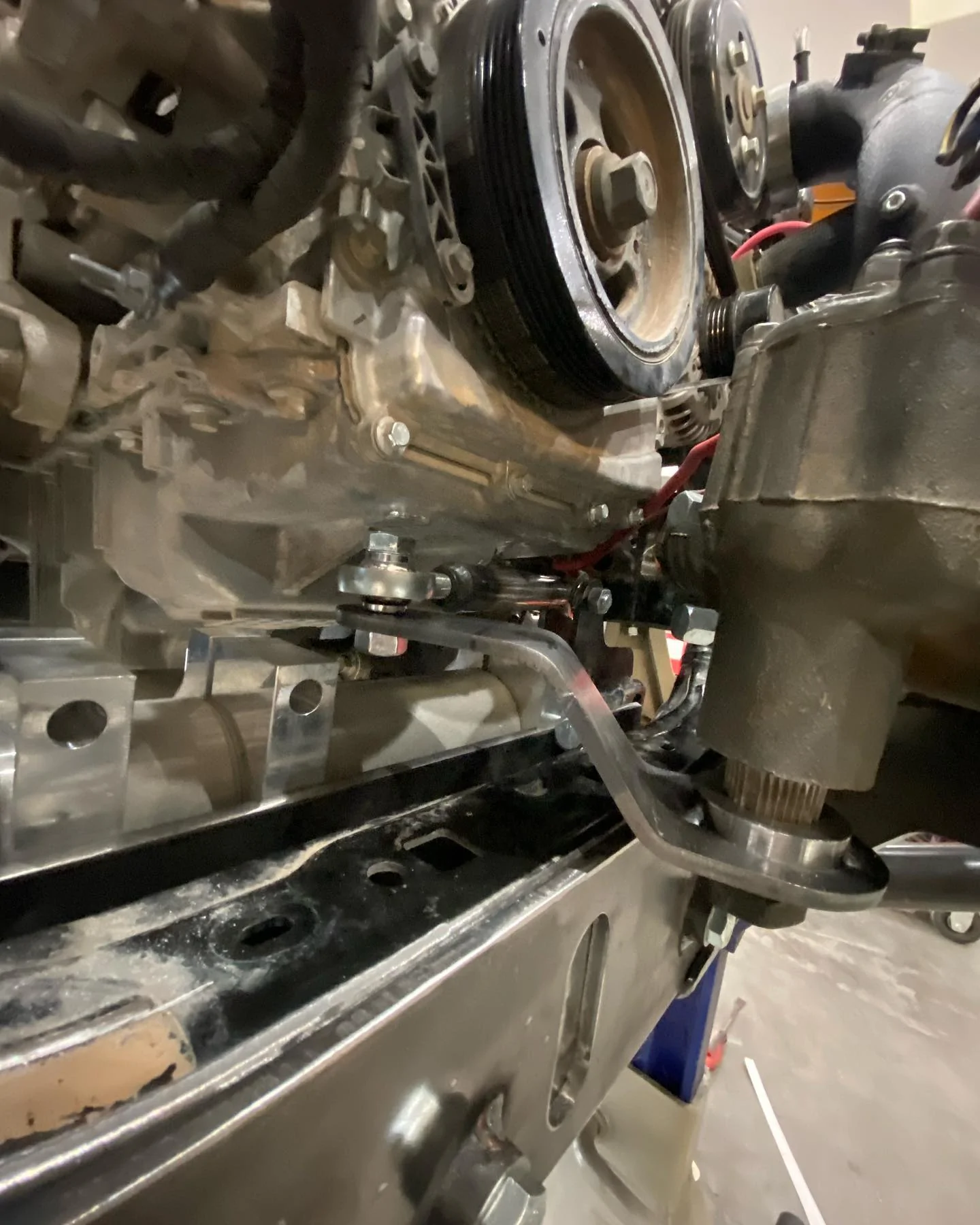 Ford Bronco Big Steering Upgrade on New 4600 KOH Bronco 324934416_854727652248916_1229937009446041938_n