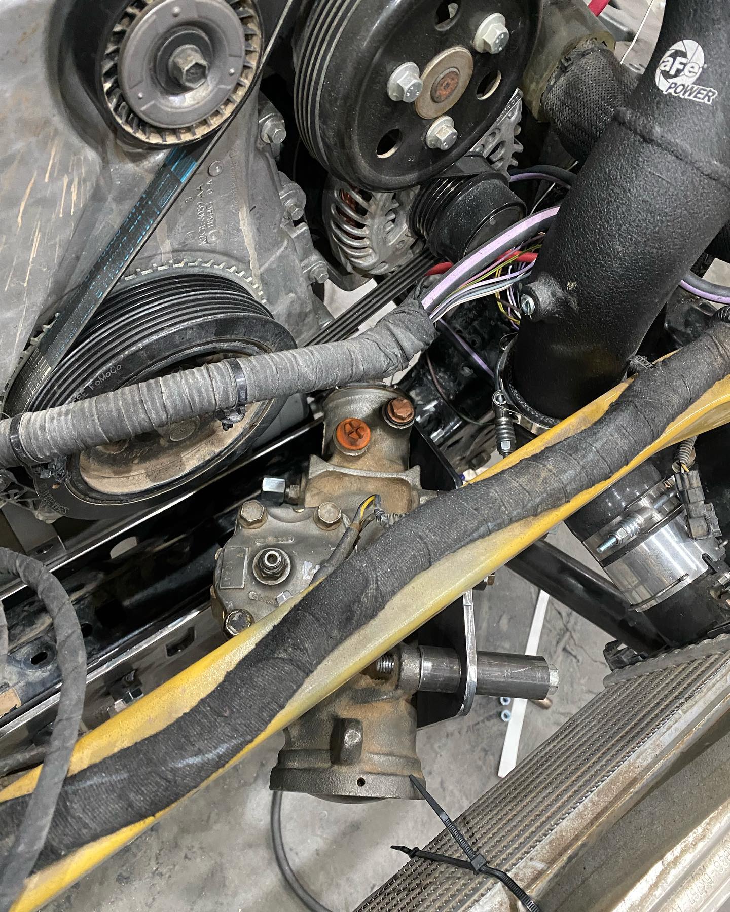 Ford Bronco Big Steering Upgrade on New 4600 KOH Bronco 325178045_547134384106171_2286143022803208721_n