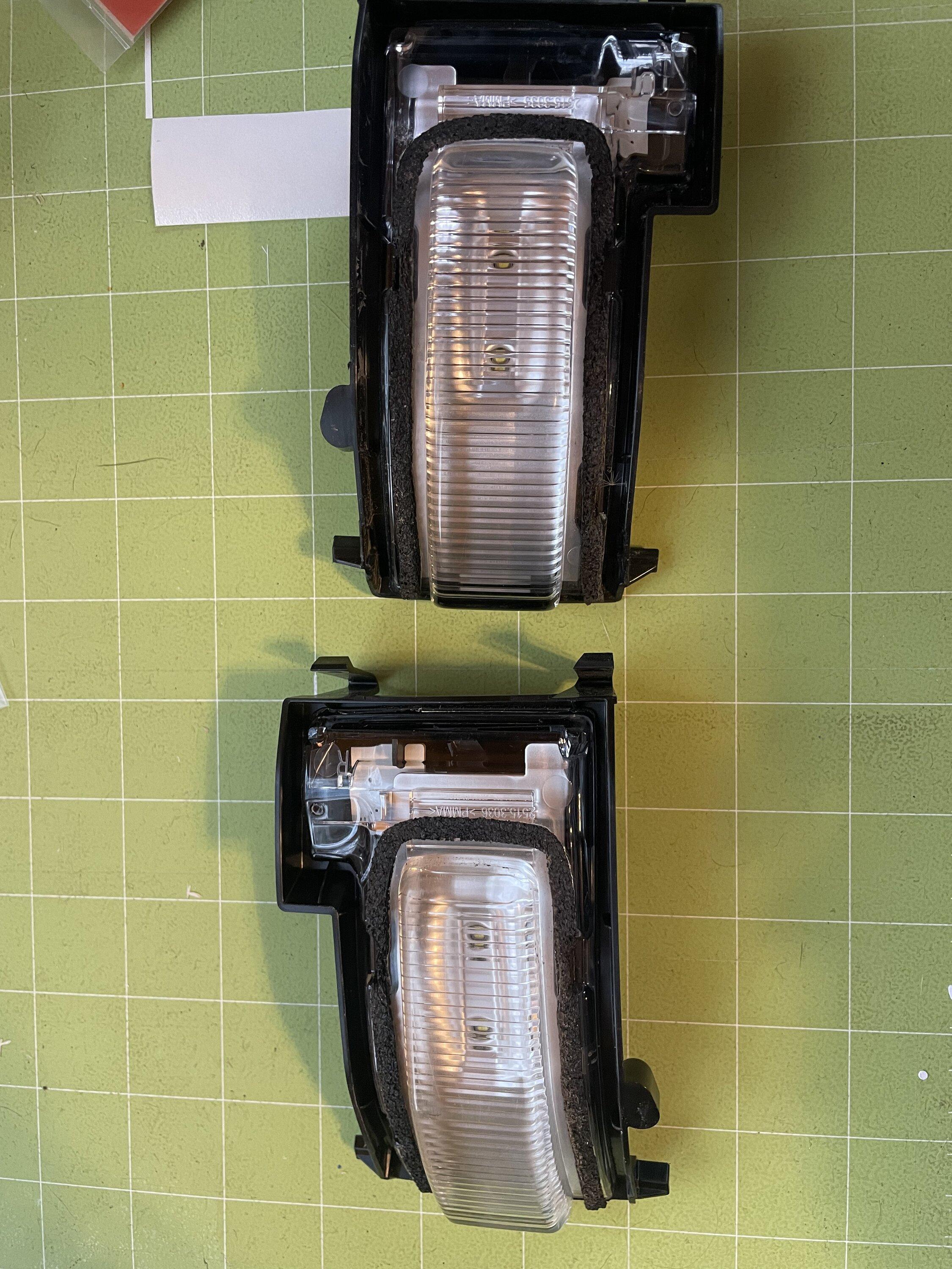 Ford Bronco Side mirrors turn indicators is it a Lux package item? 1E1E6271-B749-4788-9F62-CD75BFD5A26D