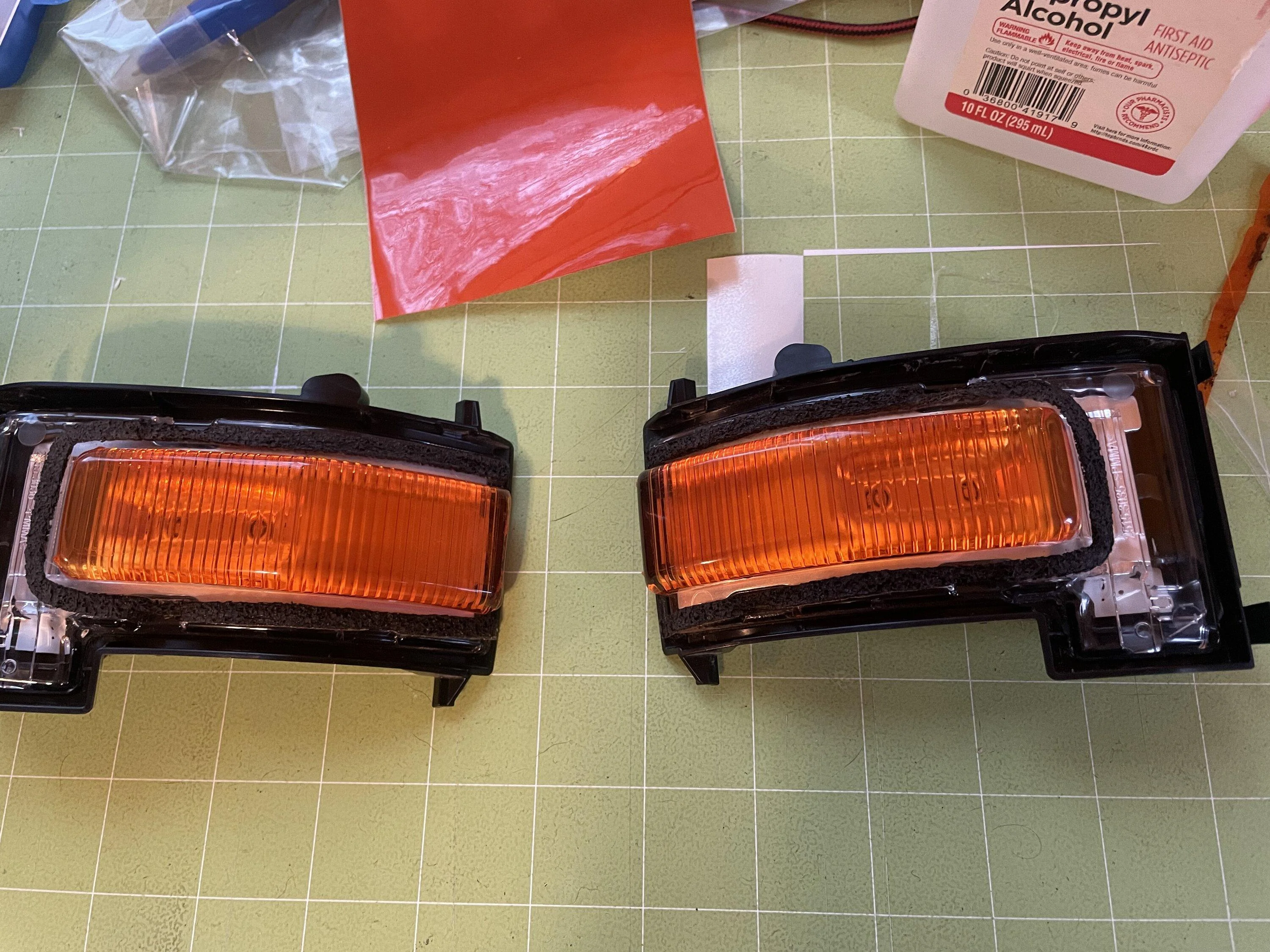 Ford Bronco Side mirrors turn indicators is it a Lux package item? 74CA4F0B-D268-48A3-BA51-EE3DD02CECF2