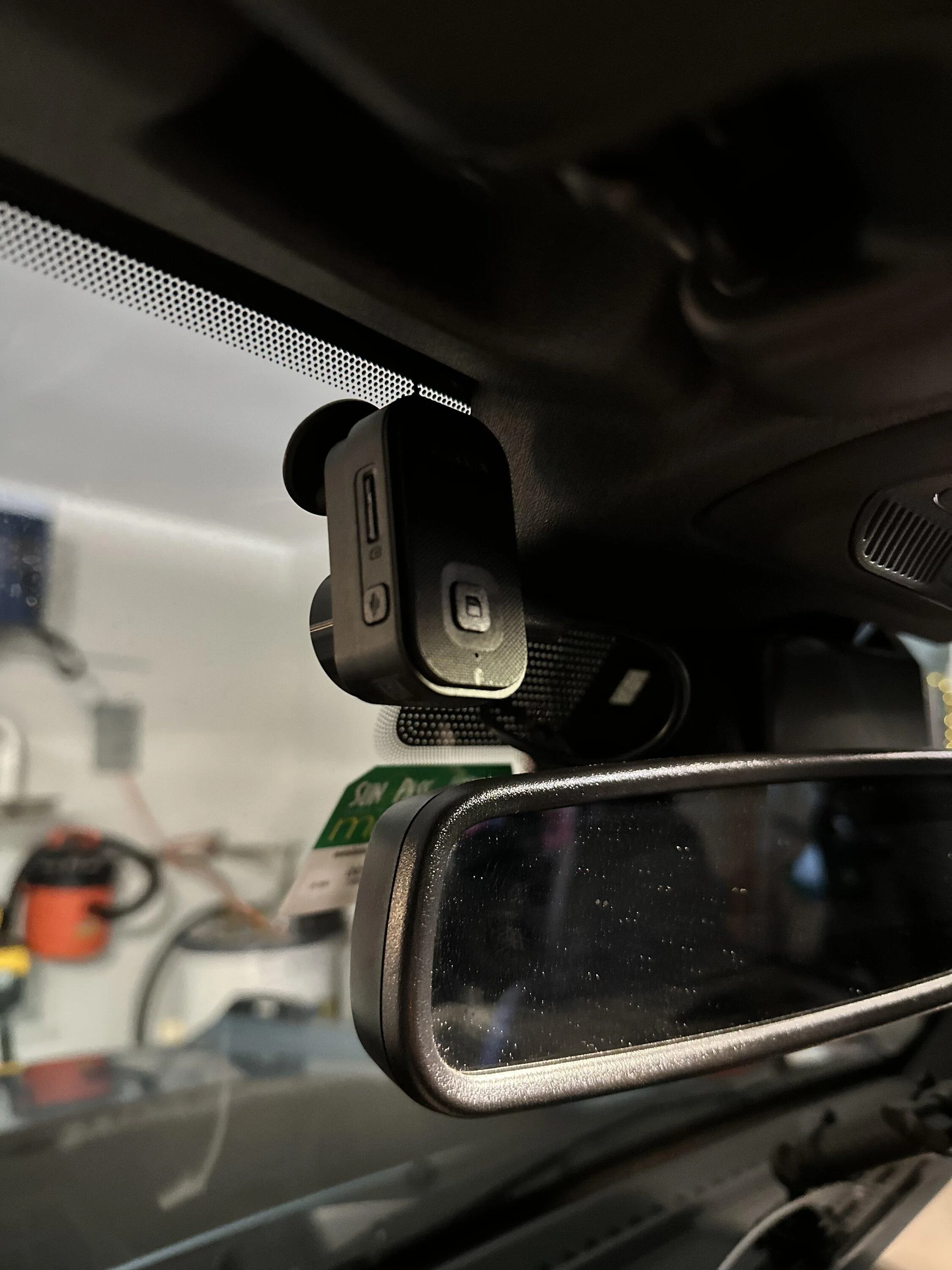Ford Bronco Dash Cam Placement? 05CE0CCE-C39D-4F13-AB5D-9616D1DA30D0