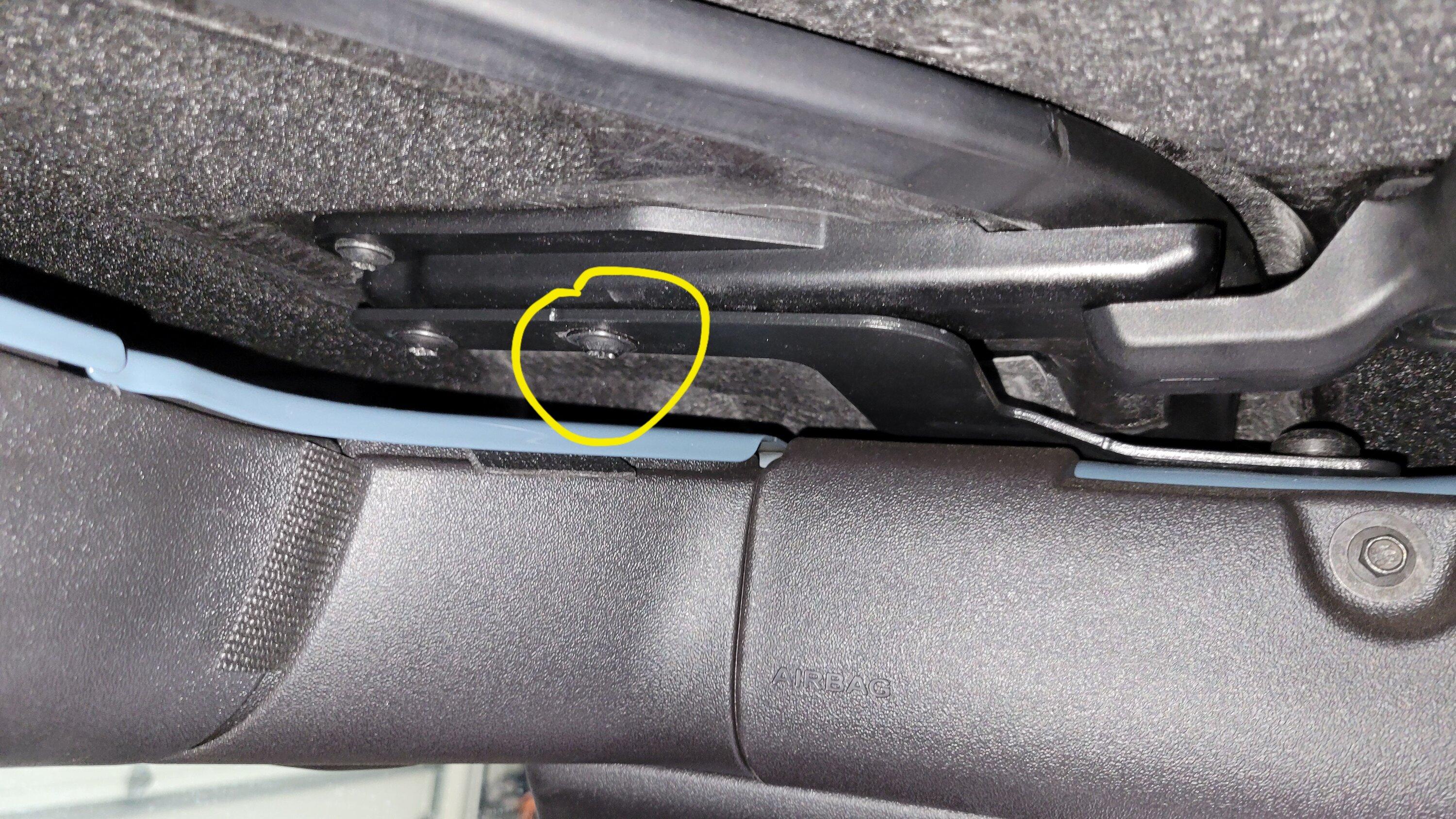 Ford Bronco Squeak coming from Cargo Area - Fixed ✅ 20230112_121216